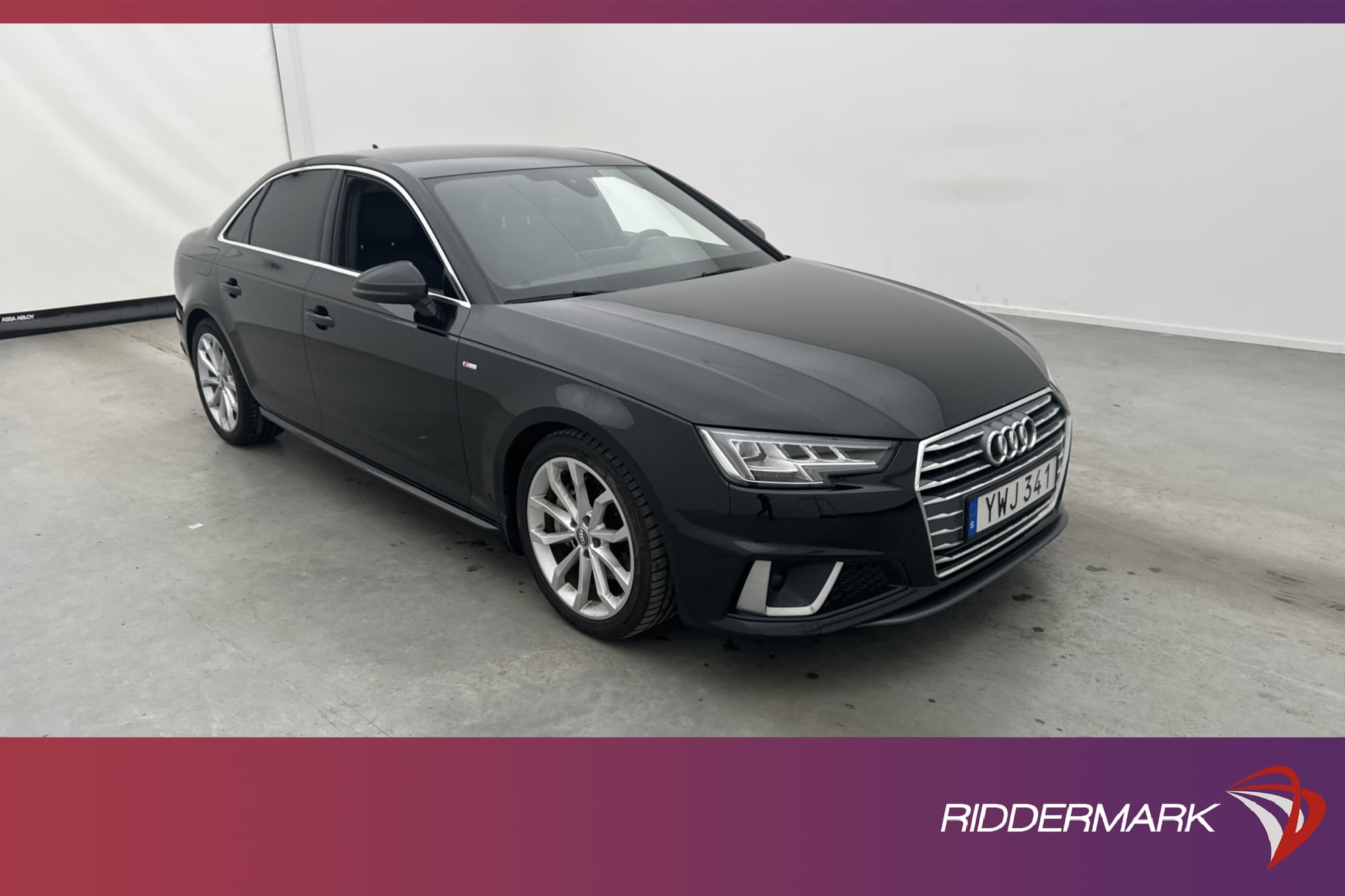 Audi A4 Sedan 40 TDI 190hk S-Line Cockpit Navi Adaptiv