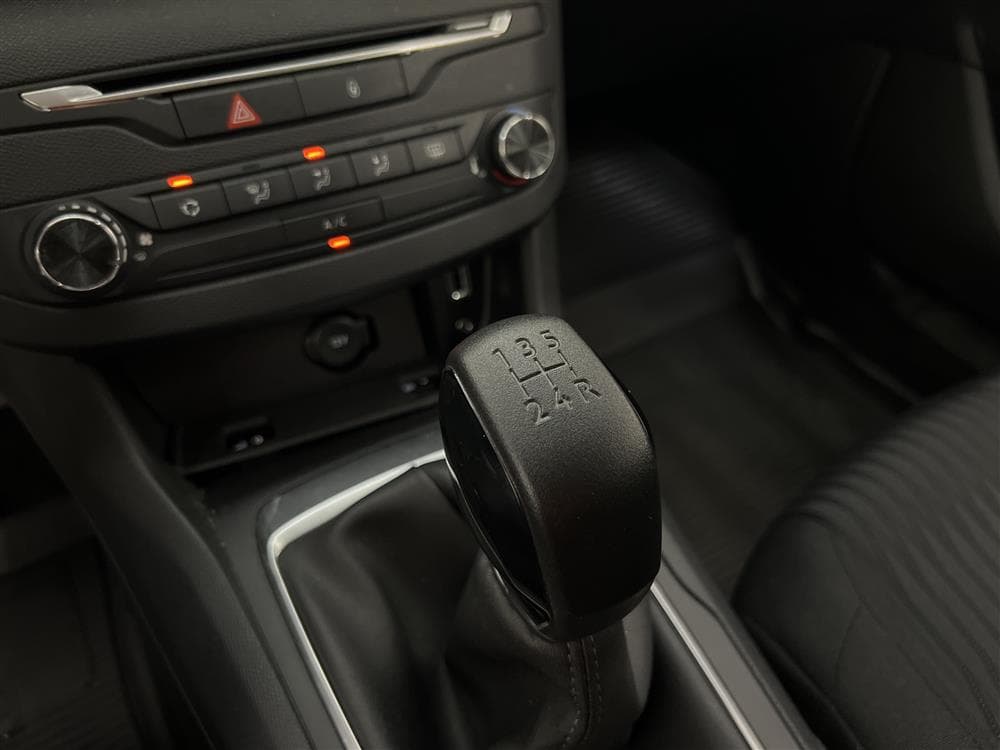 Peugeot 308 PureTech  82hk Access 1 Brukare Nyserv Låg Skattinteriör
