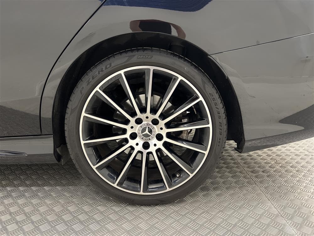 Mercedes-Benz C 220d 194hk    AMG Pano Burmester Cockpit 360interiör