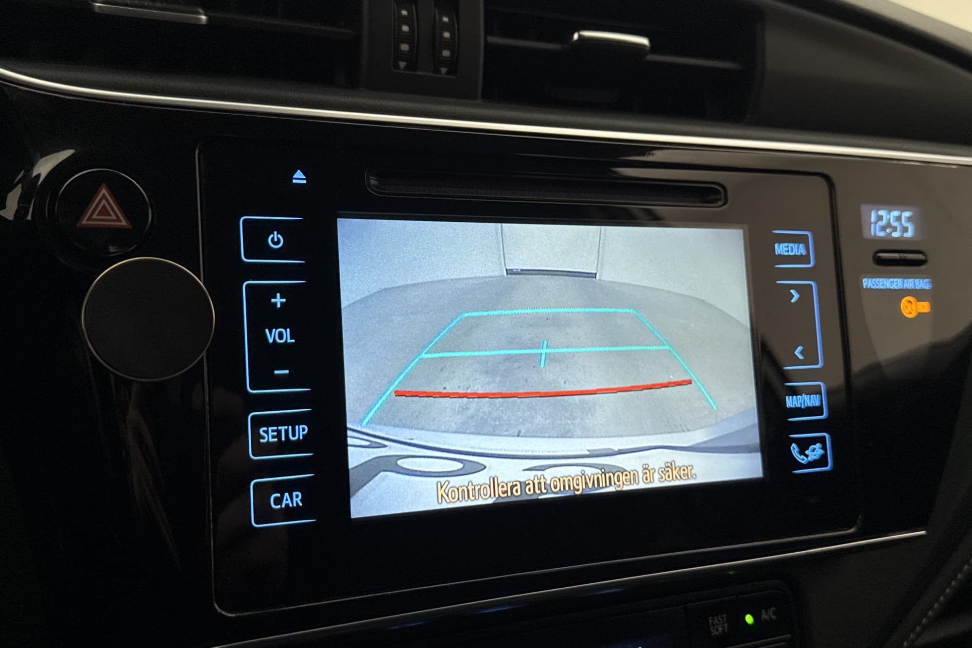 Toyota Auris Touring Sports Hybrid Active Kamera Farthållare