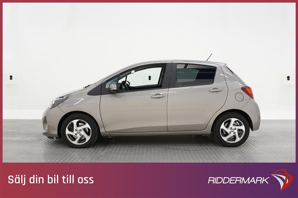 Toyota Yaris 1.5 HSD 75hk Navi B-Kam Lane Assist 