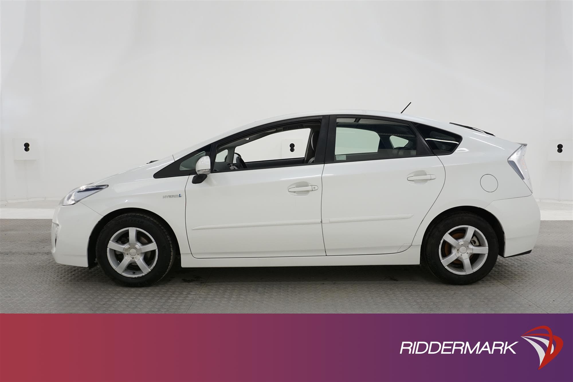 Toyota Prius CVT 136hk 2 Brukare