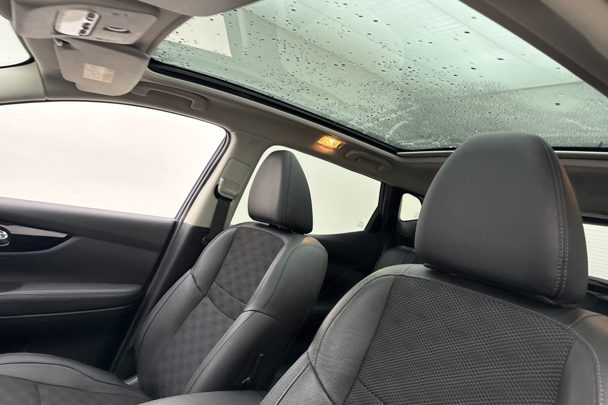 Nissan Qashqai 1.2 115hk Tekna Pano 360° Halvskinn Navi