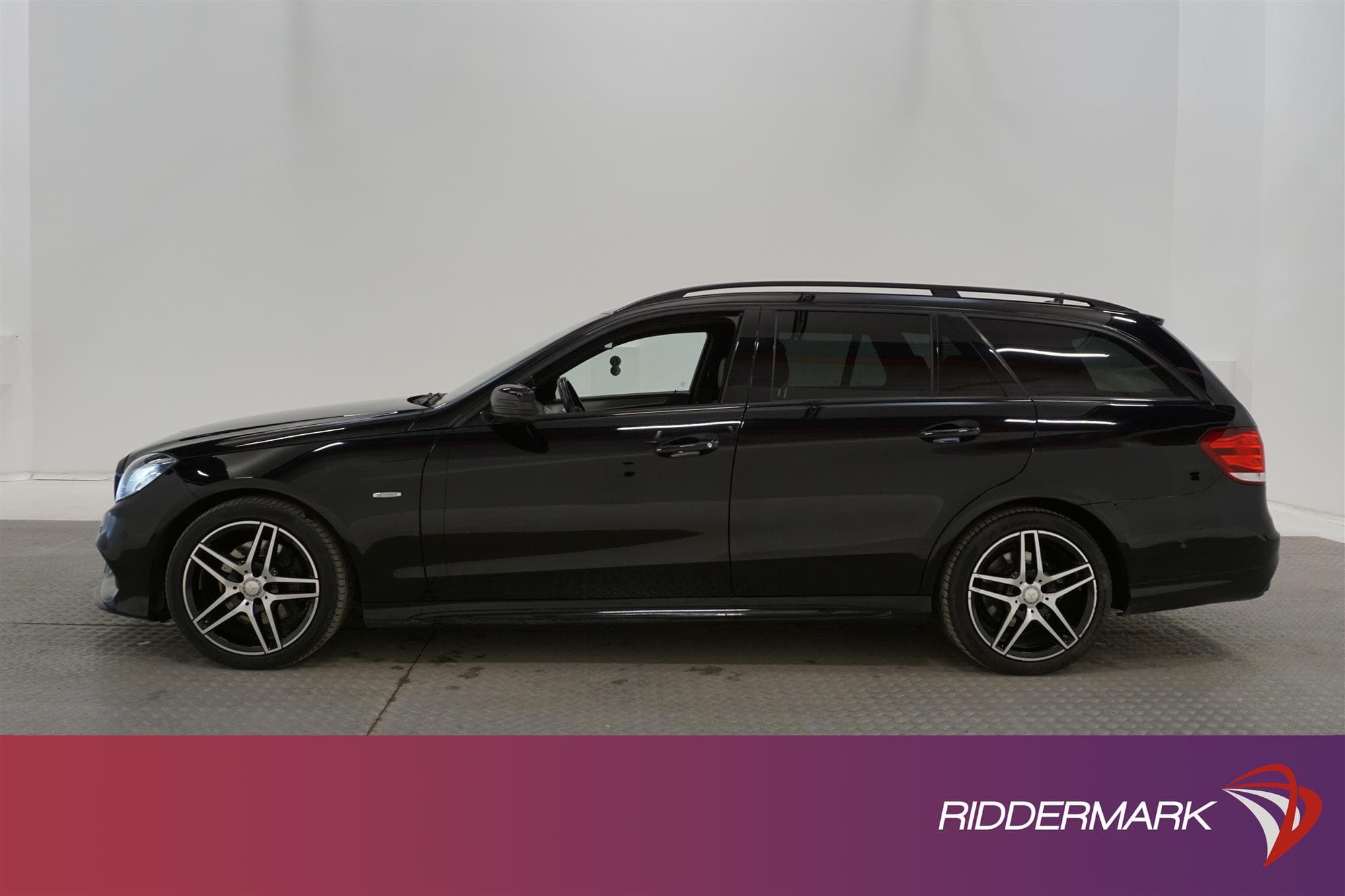 Mercedes-Benz E 220 T 170hk AMG Sport Navi Drag 0,48l/mil