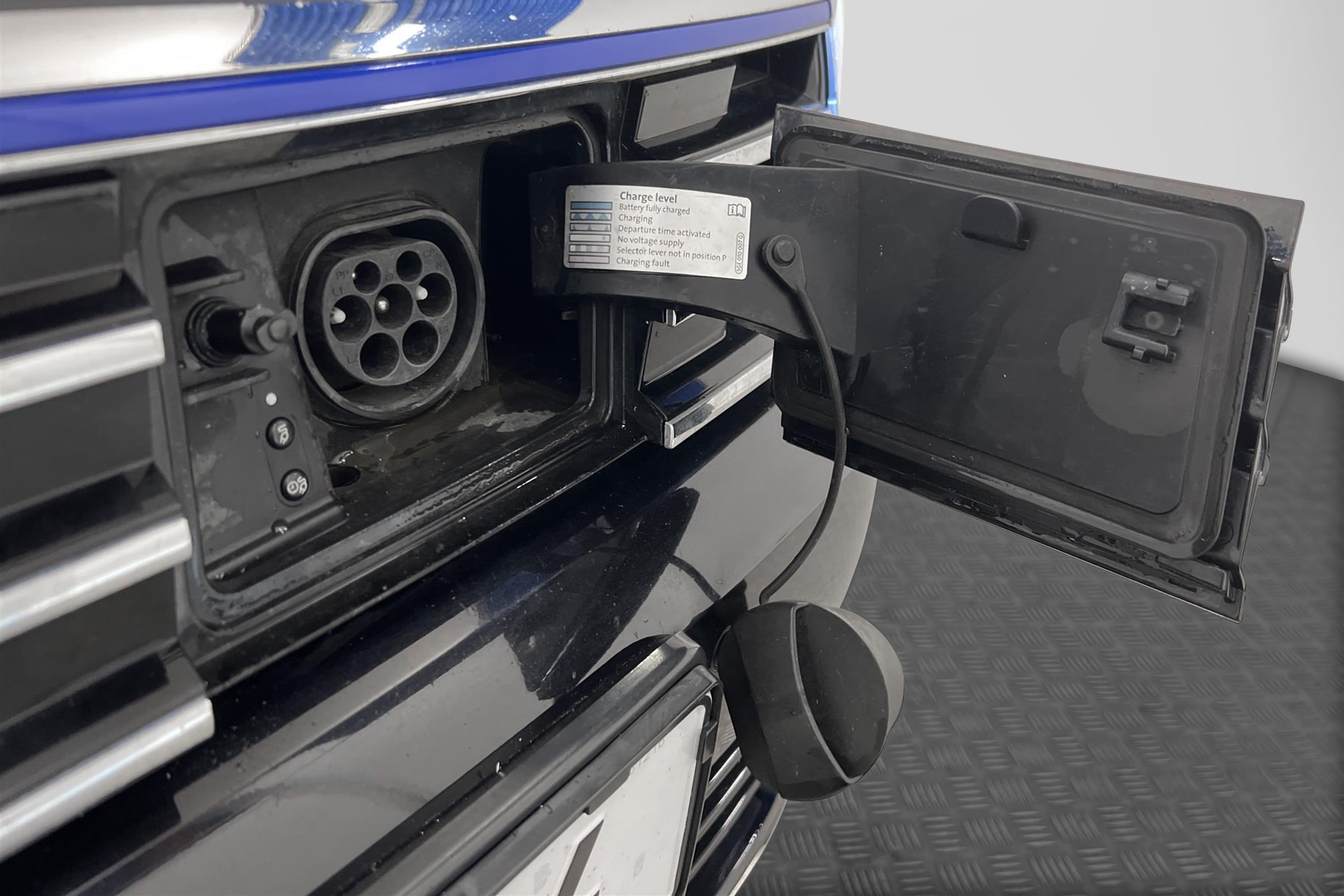 Volkswagen Passat GTE 218hk Executive Värmare Drag Kamera