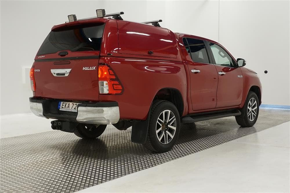 Toyota Hilux Premium 2.4D Automat Kamera Diff Drag Moms exteriör