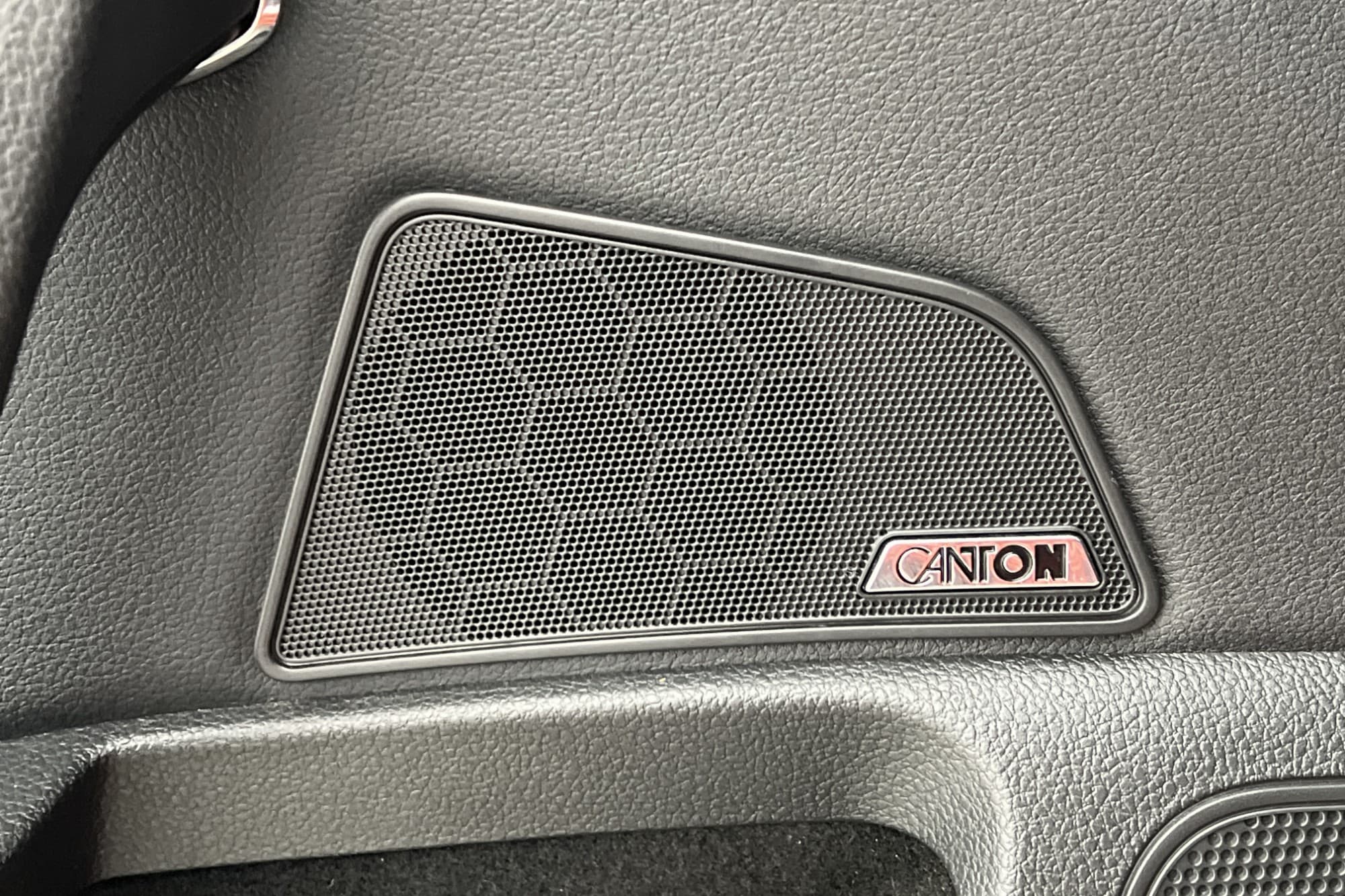 Skoda Superb Scout 4x4 Business Canton Cockpit D-Värm Drag