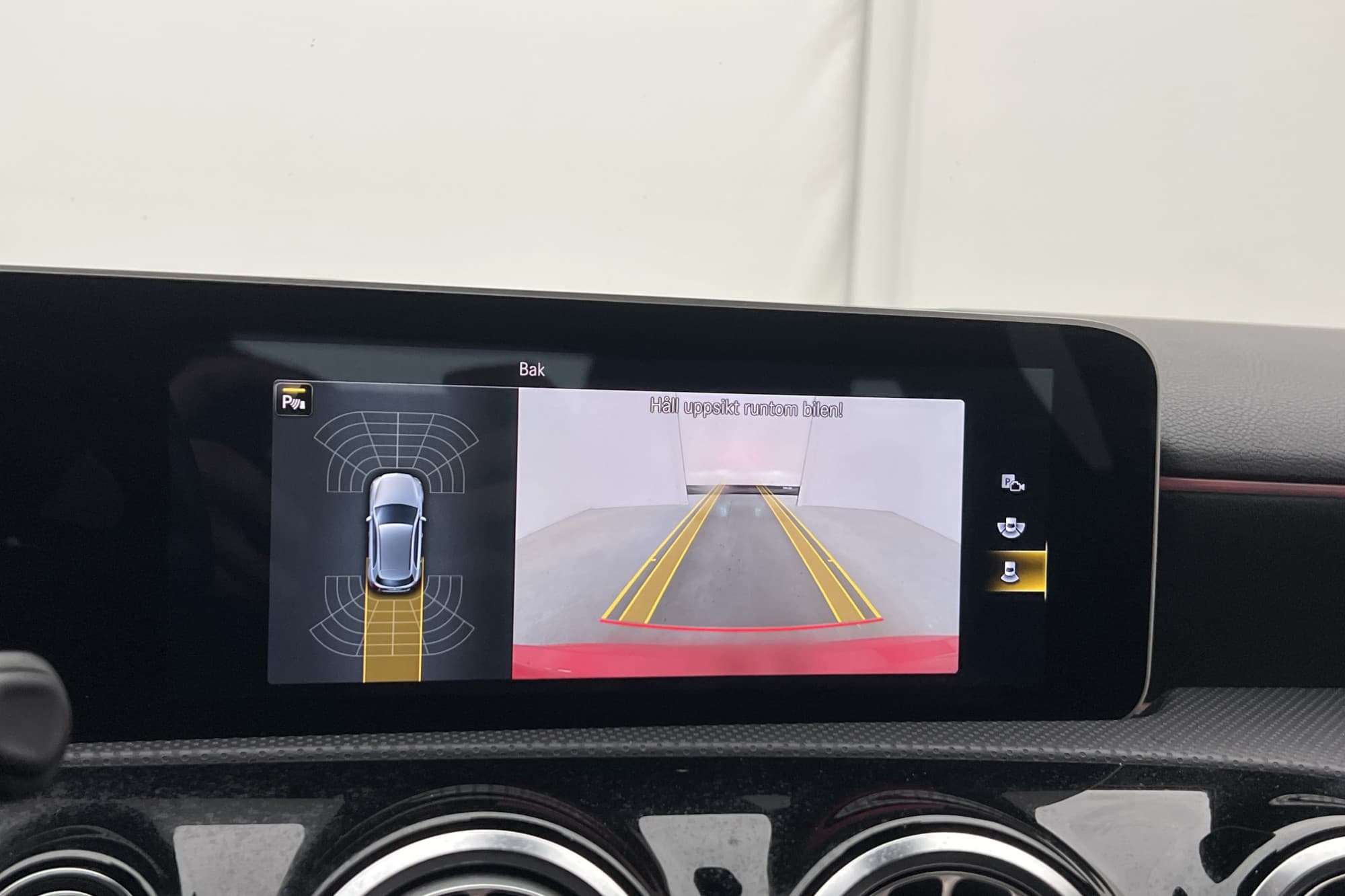 Mercedes-Benz A 200 AMG Sport Widescreen Kamera Navi Ambient