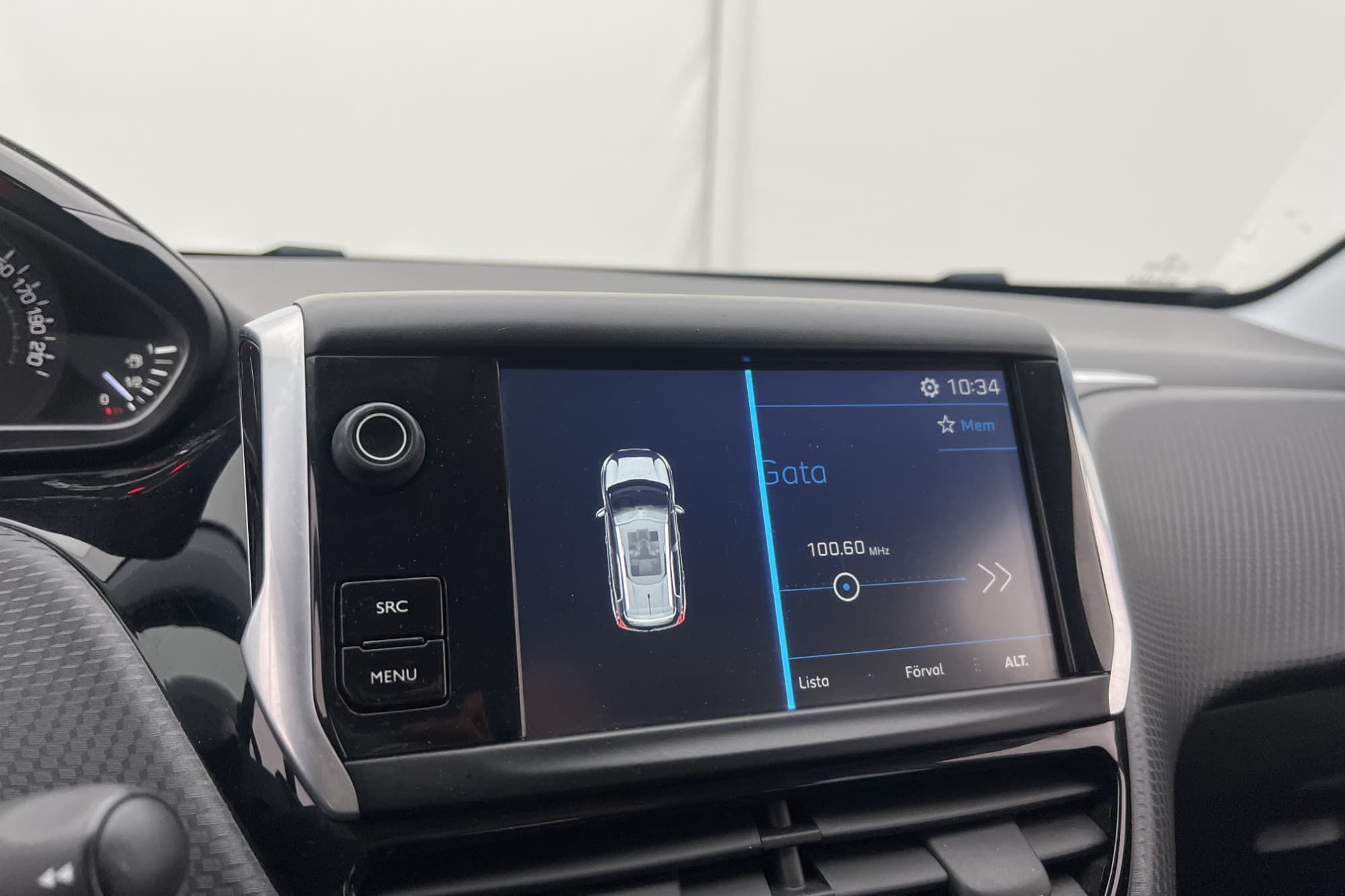 Peugeot 2008 1.2 83hk Active Farthållare Sensorer 0,5l/mil