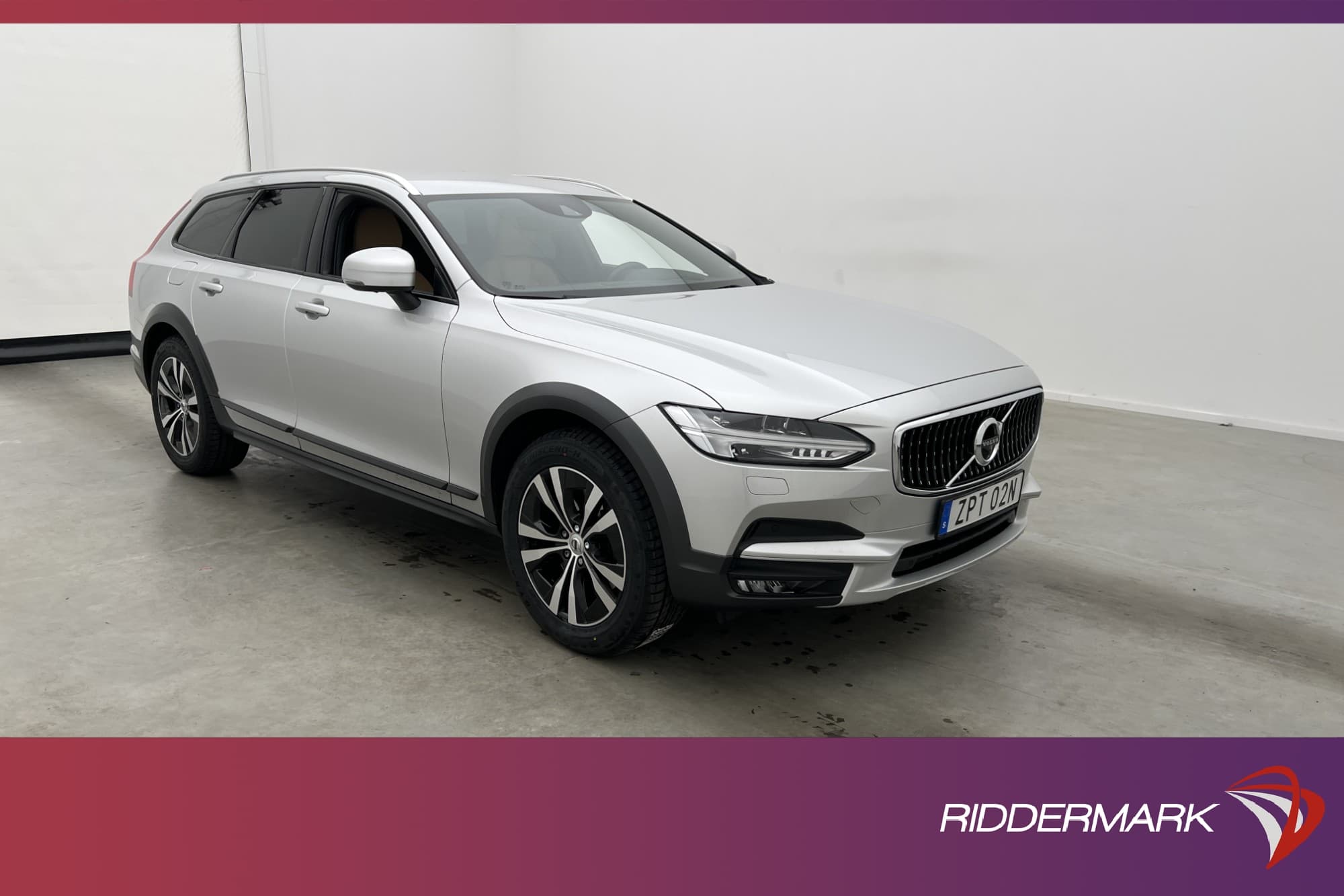 Volvo V90 Cross Country D4 AWD