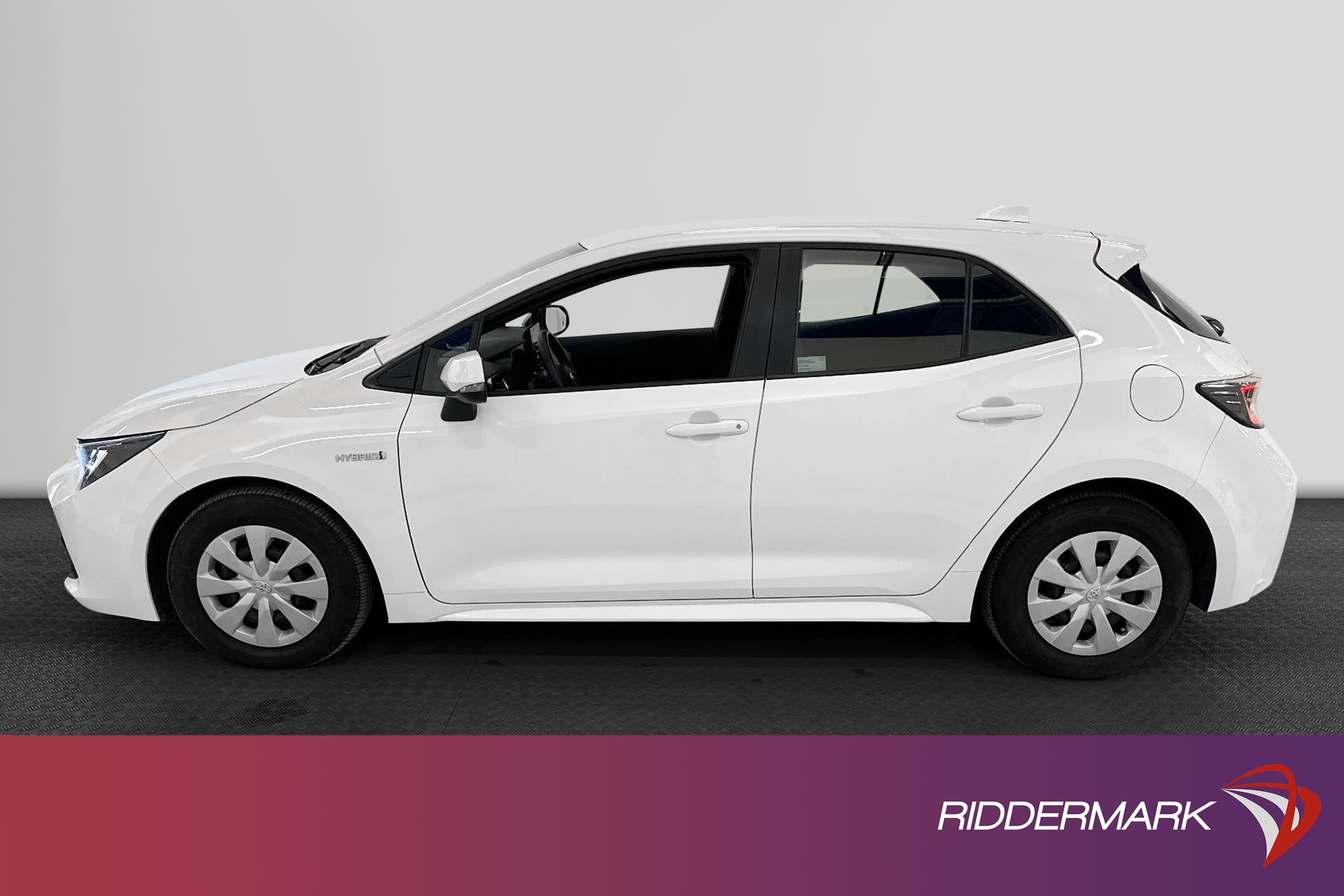 Toyota Corolla Hybrid 122hk M-Värmare 360kr Skatt 0,33L/mil