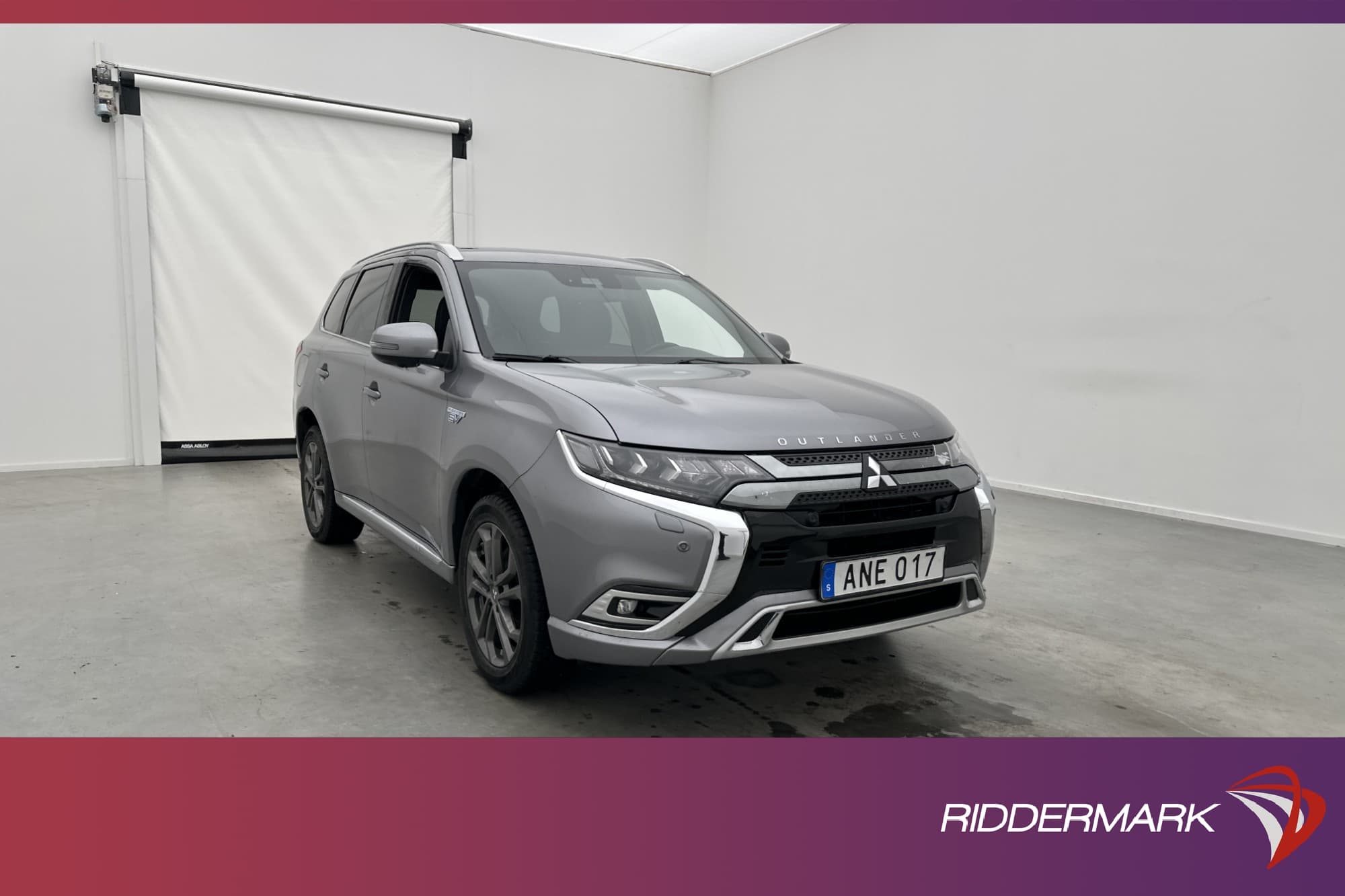 Mitsubishi Outlander PHEV AWD 230hk
