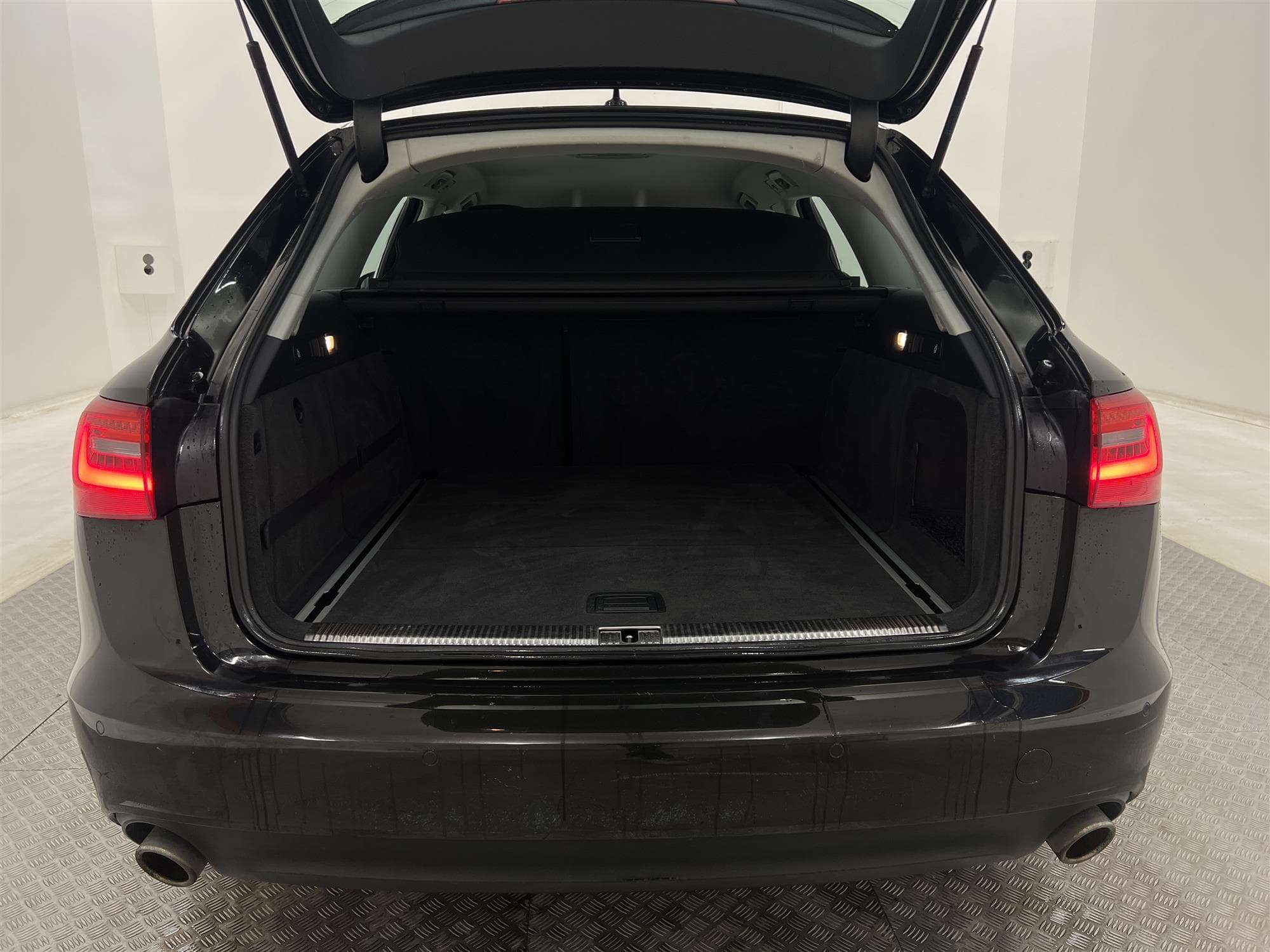 Audi A6 Avant 2.0 TDI 190hk Proline Sensorer Välservad 