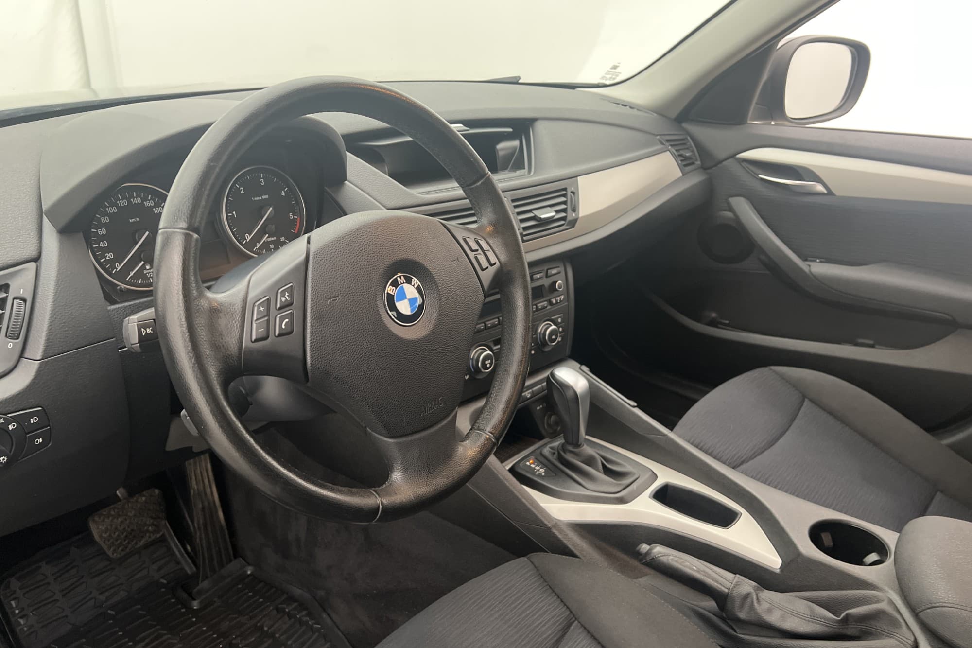 BMW X1 xDrive20d 177hk M-Värmare Dragkrok P-Sensorer