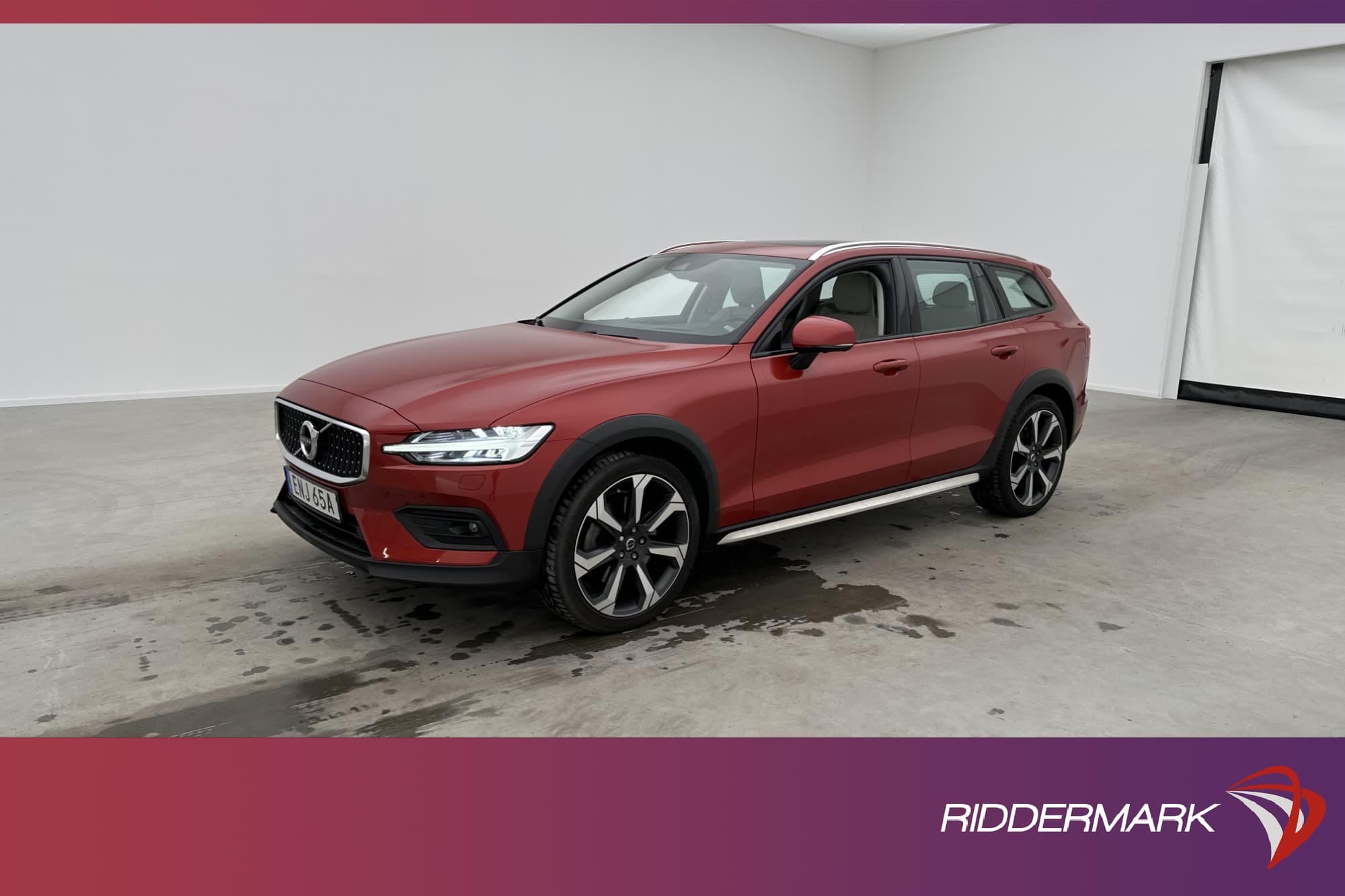 Volvo V60 Cross Country T5 AWD