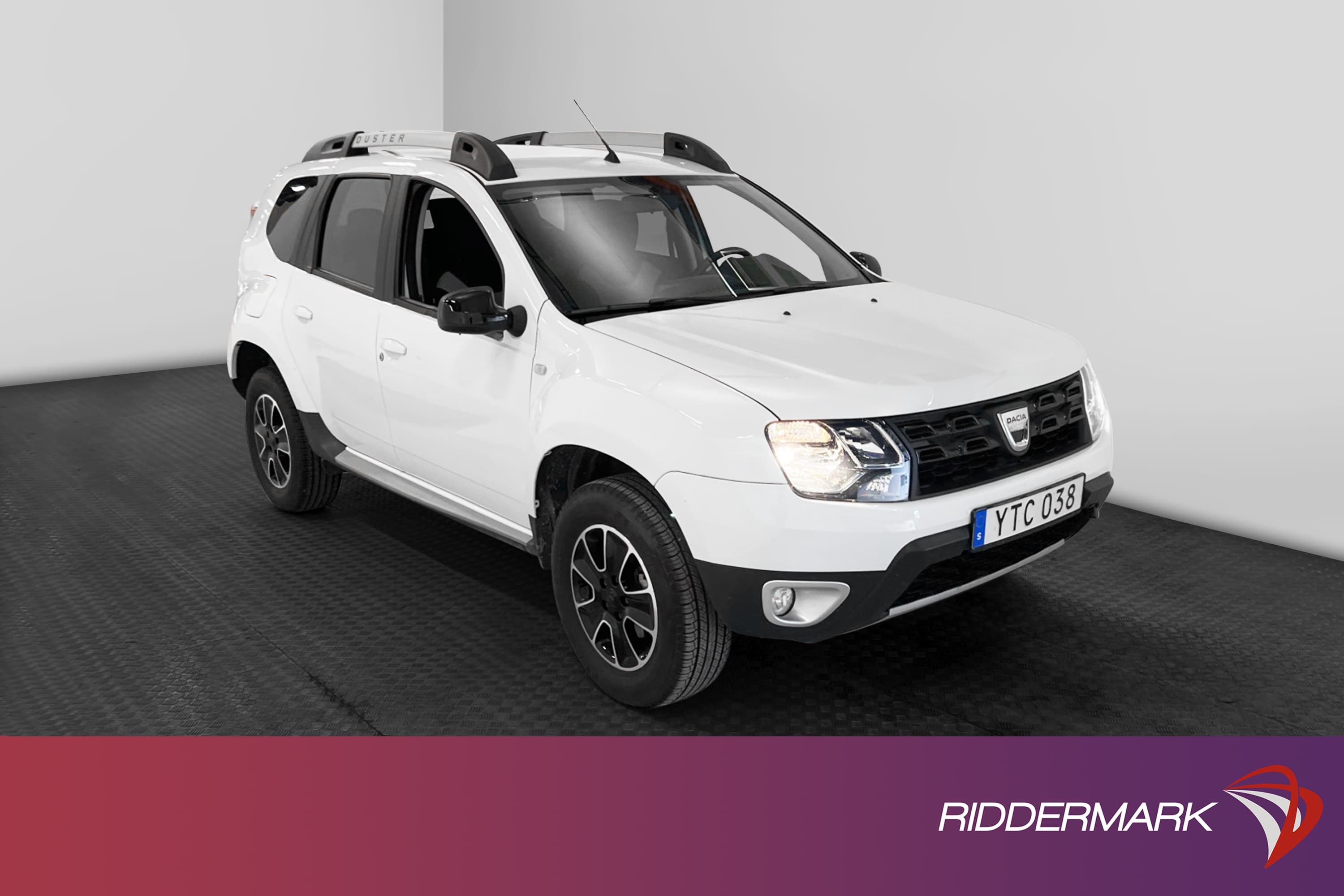Dacia Duster 1.2 TCe 4x4 Black Shadow Navi M-värmare P-sens