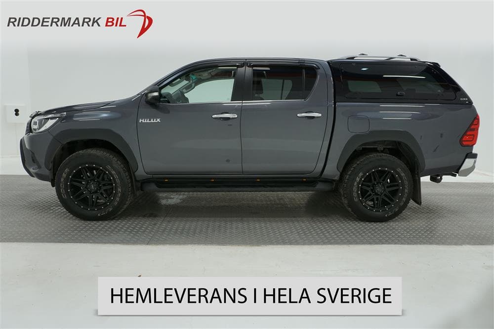 Toyota Hilux 2.4 D 4WD TRD Aut Breddare Värmare Kåpa Moms