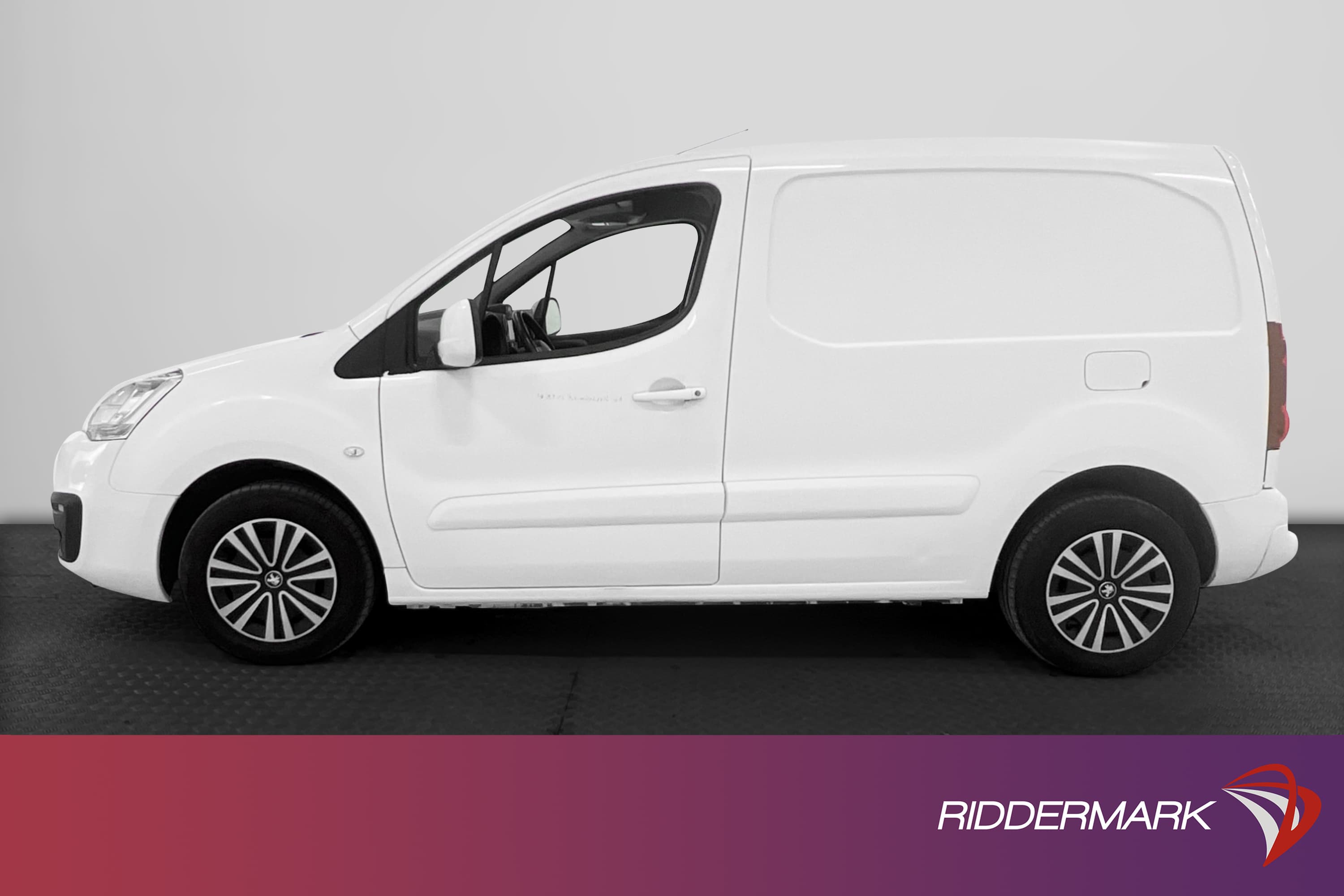 Peugeot Partner 1.6 99hk Automat Värmare Drag PDC Nyservad