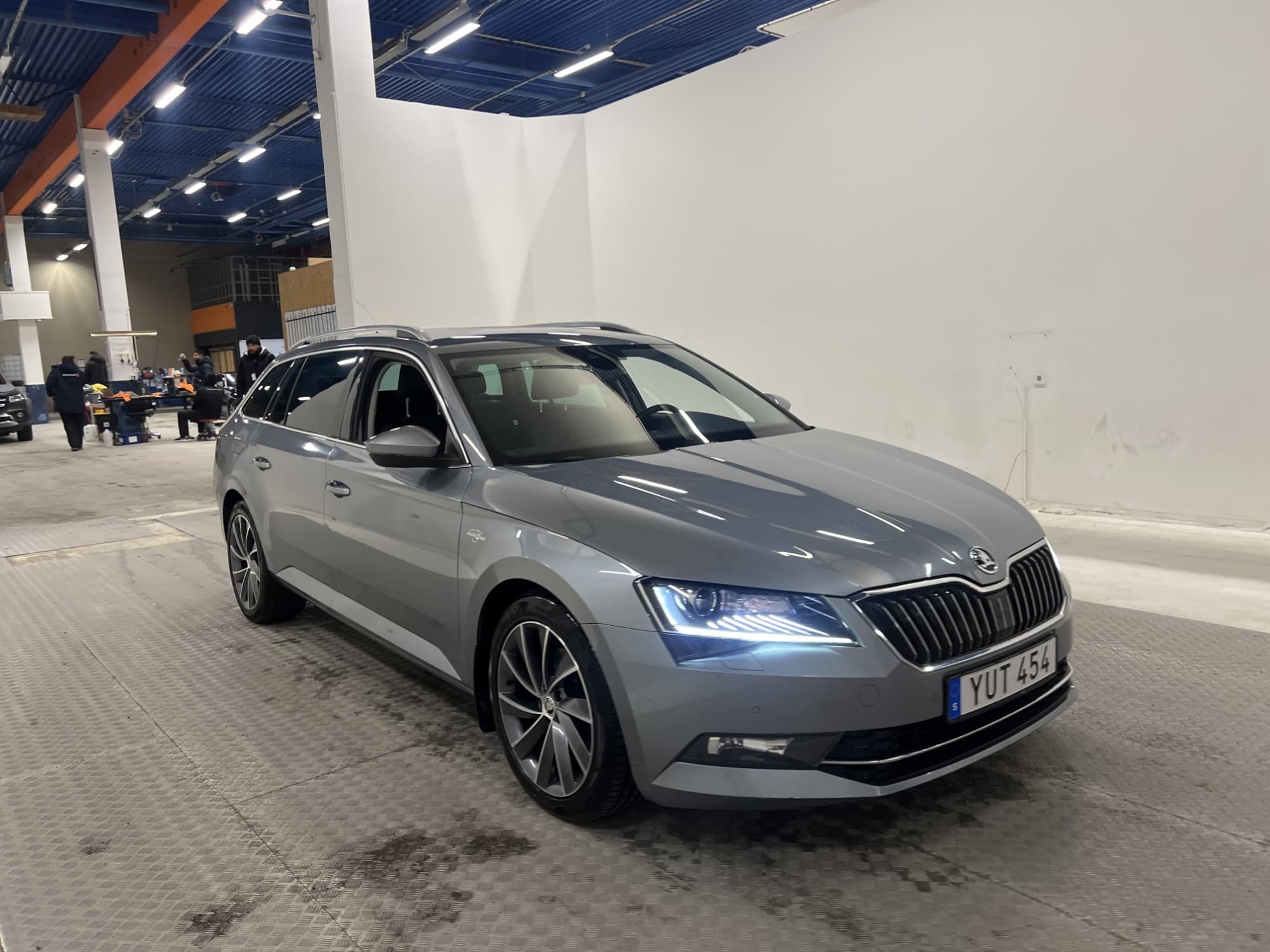 Skoda Superb 4x4 190hk