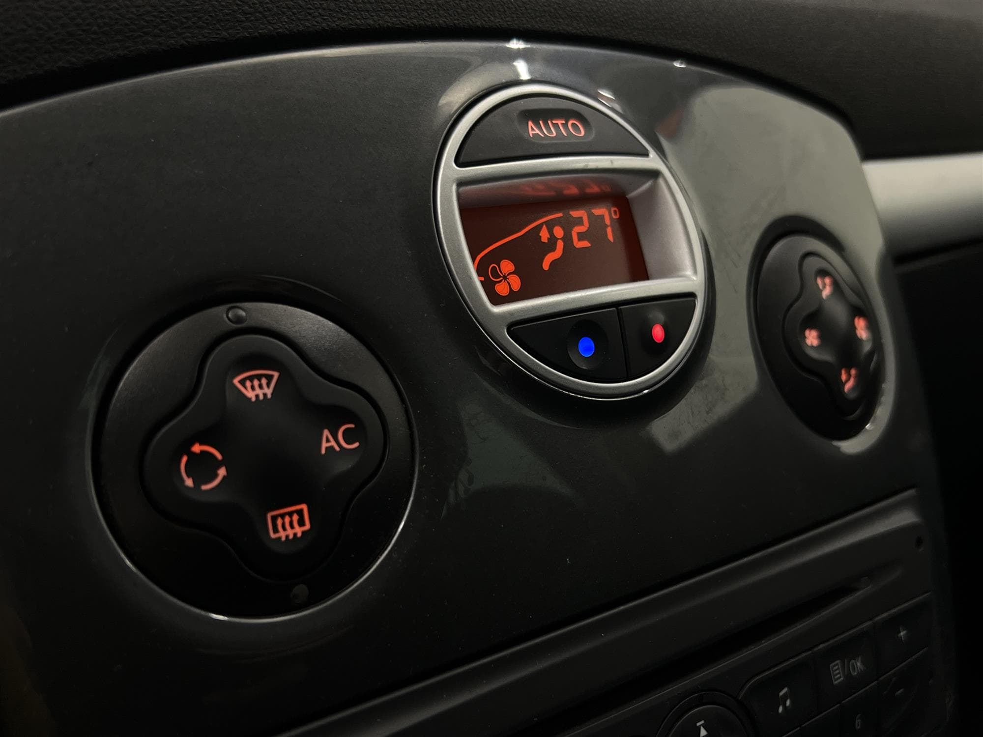 Renault Clio Halvkombi 1.6 112hk 2 Brukare Kamrem Bytt 