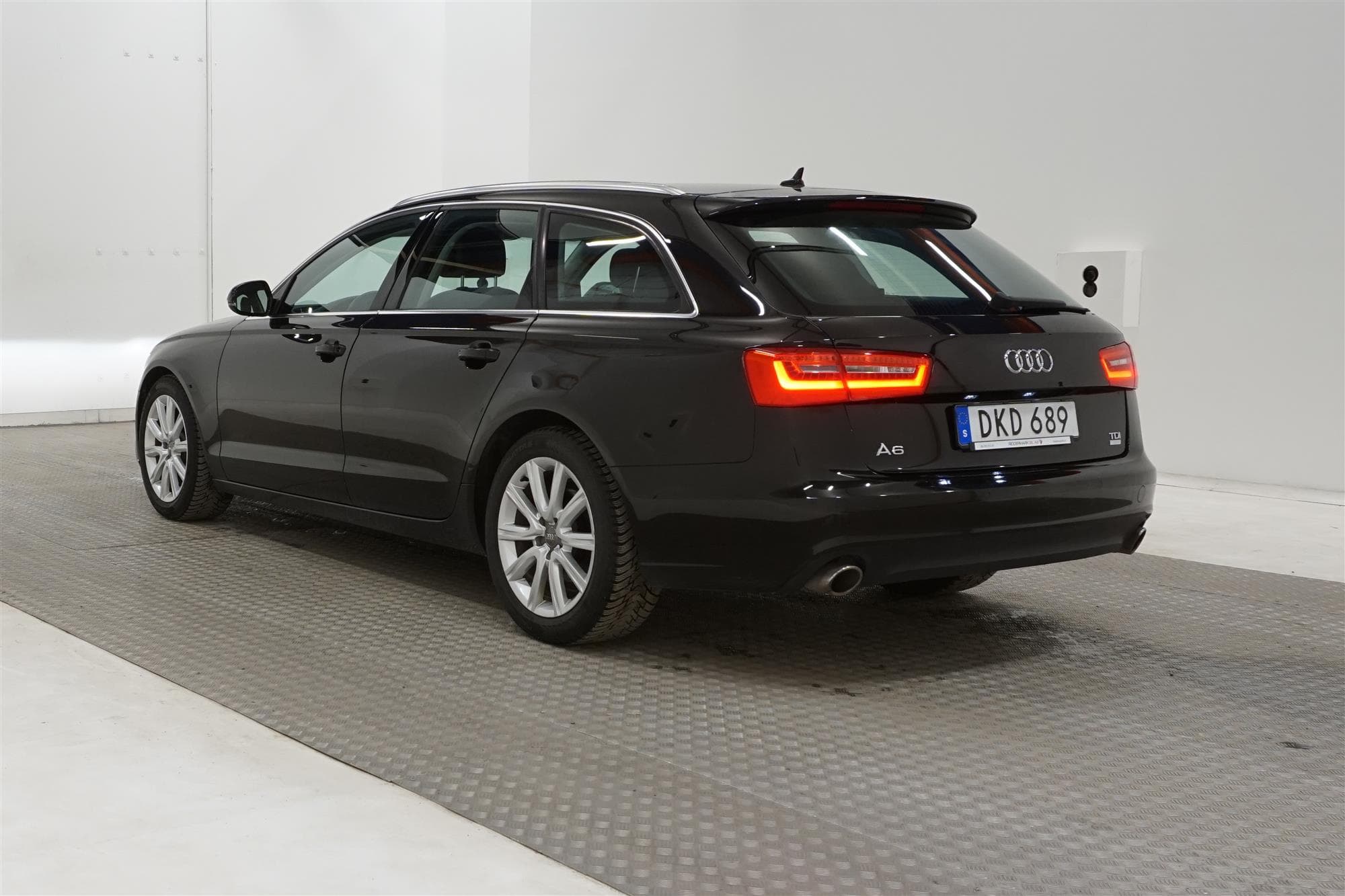 Audi A6 Avant 2.0 TDI 190hk Proline Sensorer Välservad 