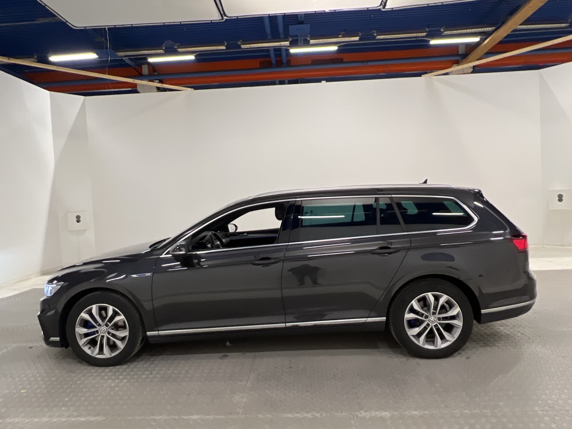 Volkswagen Passat GTE 218Hk