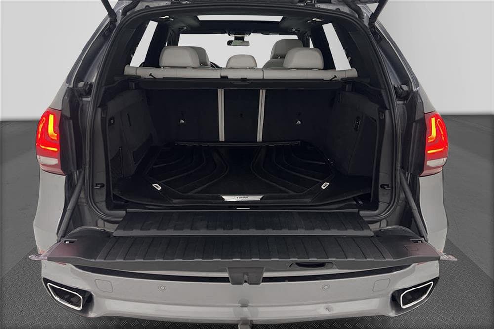 BMW X5 xDrive 30d M Sport Panorama H/K Navi Professionalinteriör
