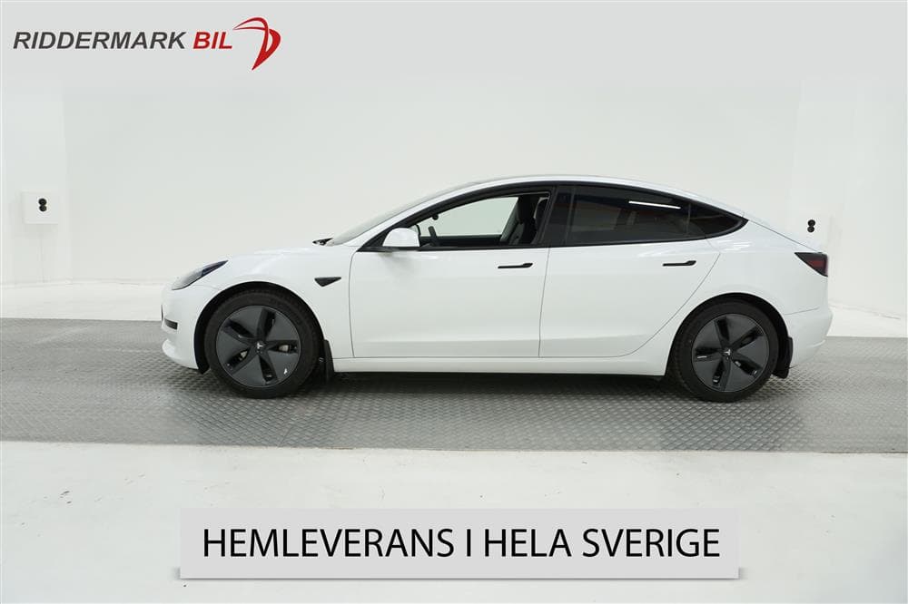 Tesla Model 3 Standard Range Plus