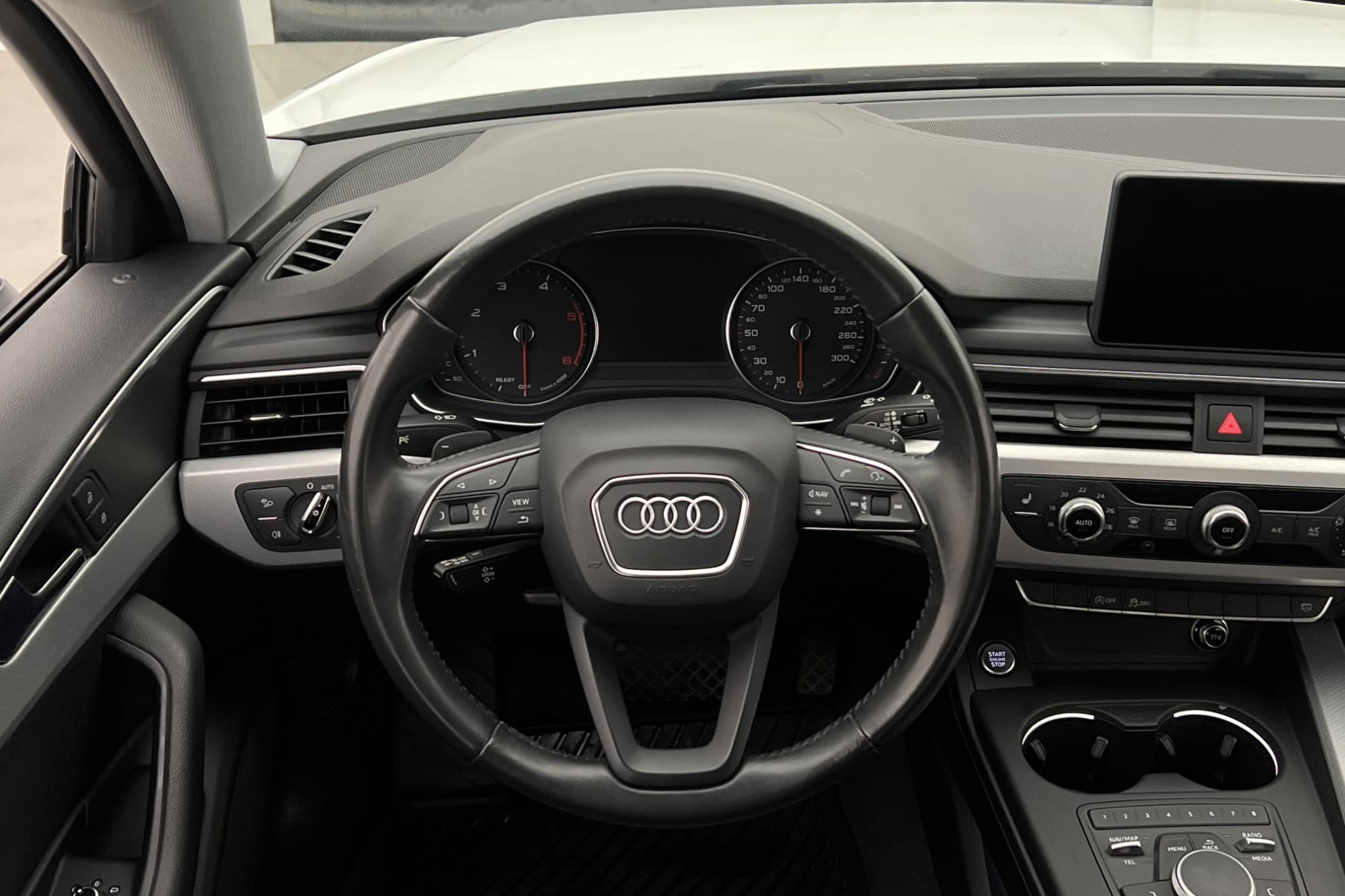 Audi A4 Avant TDI 150hk Navi Farthållare Keyless 0.41L/Mil