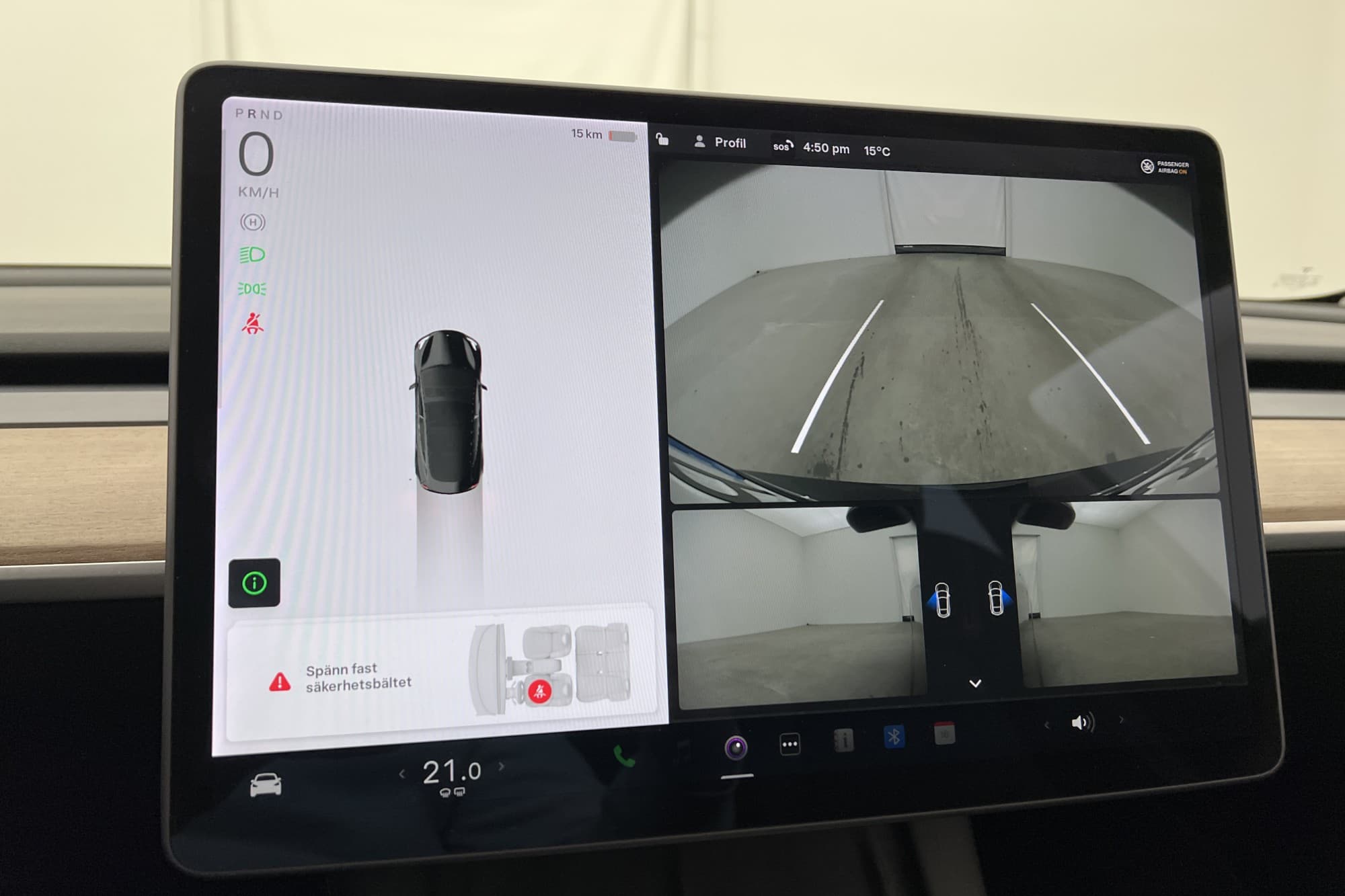 Tesla Model 3 Standard Range Plus Autopilot Svensksåld