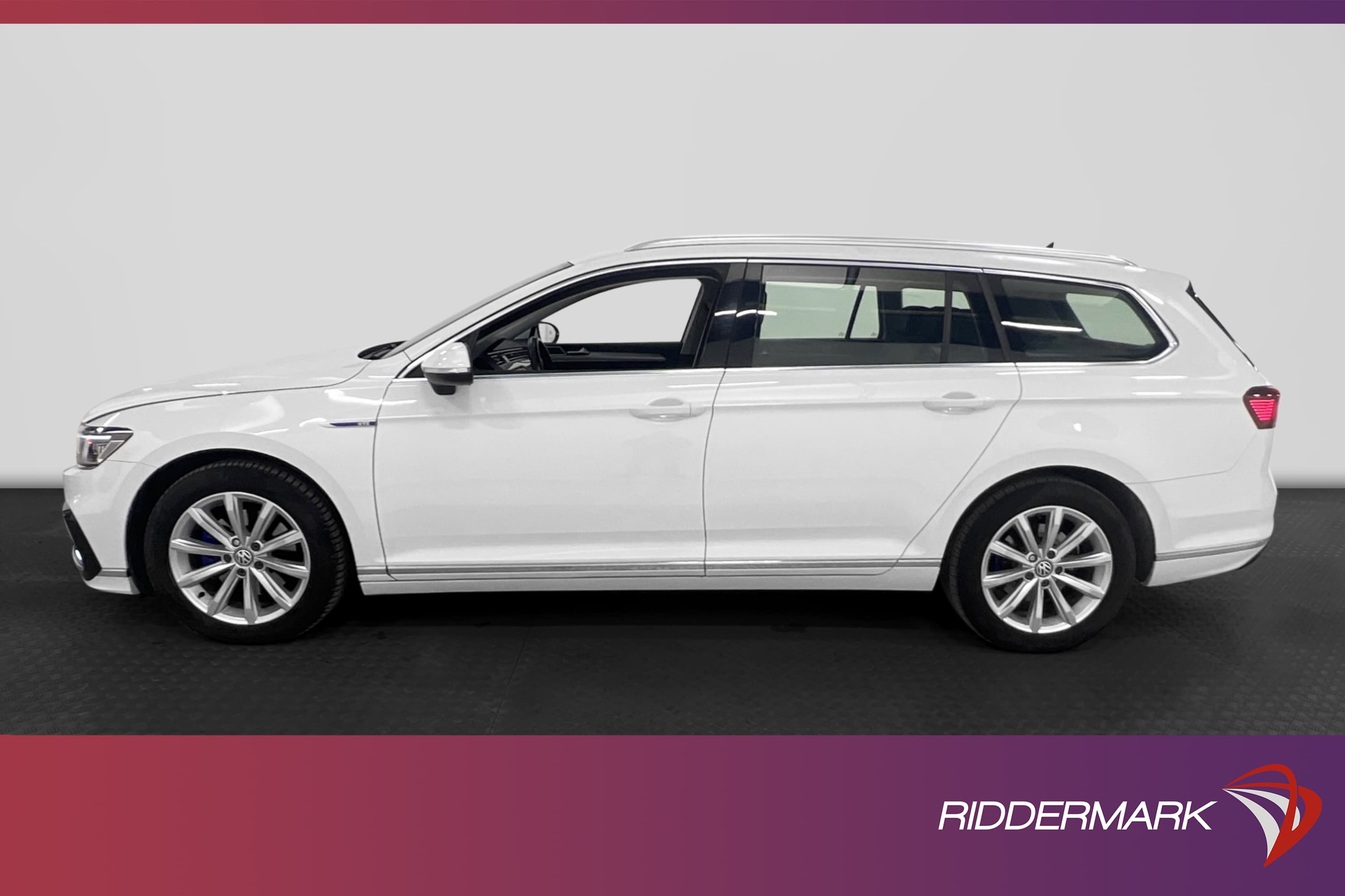 Volkswagen Passat GTE 218hk