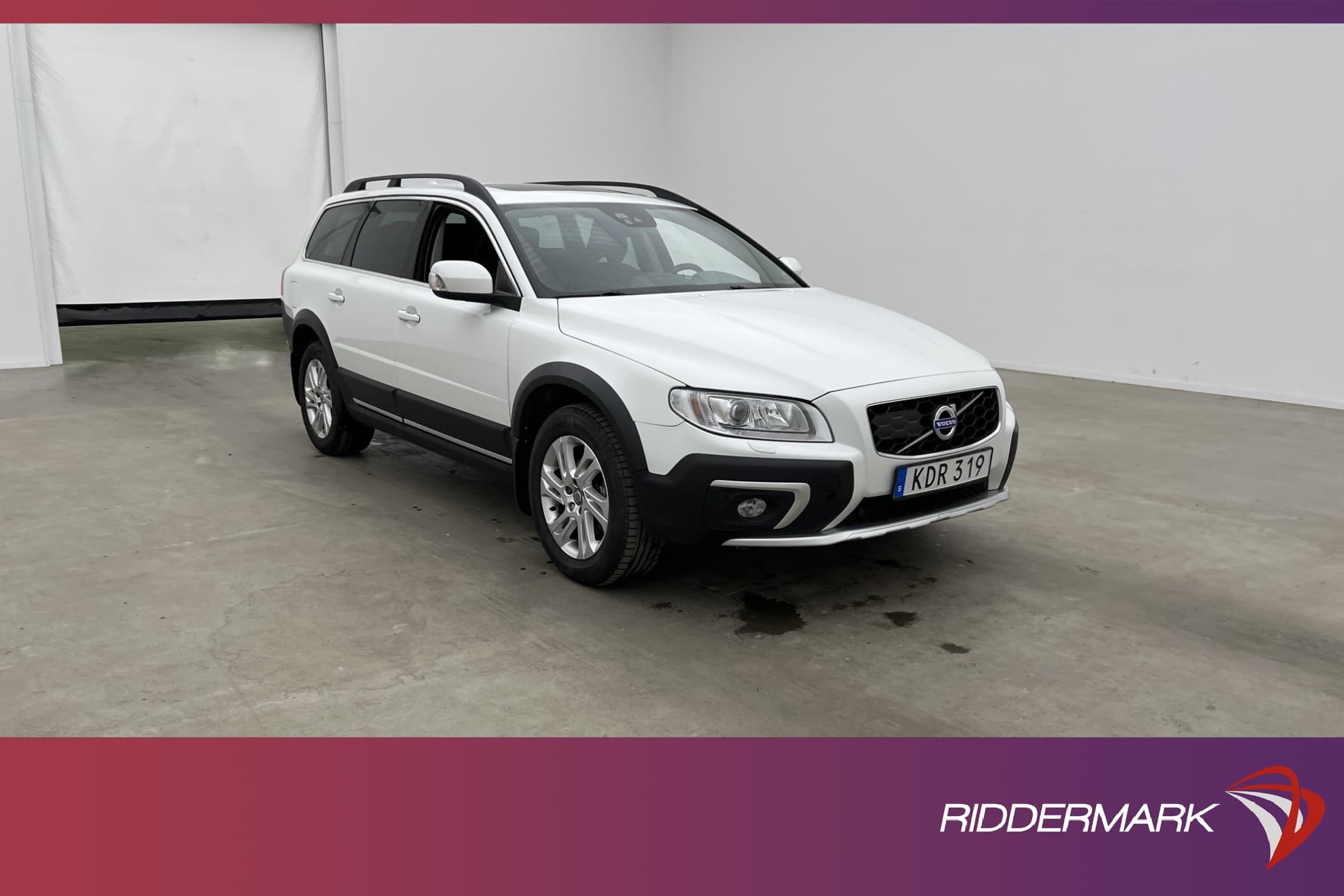 Volvo XC70 D4 AWD Classic Momentum D-Värmare T-Lucka GPS VOC