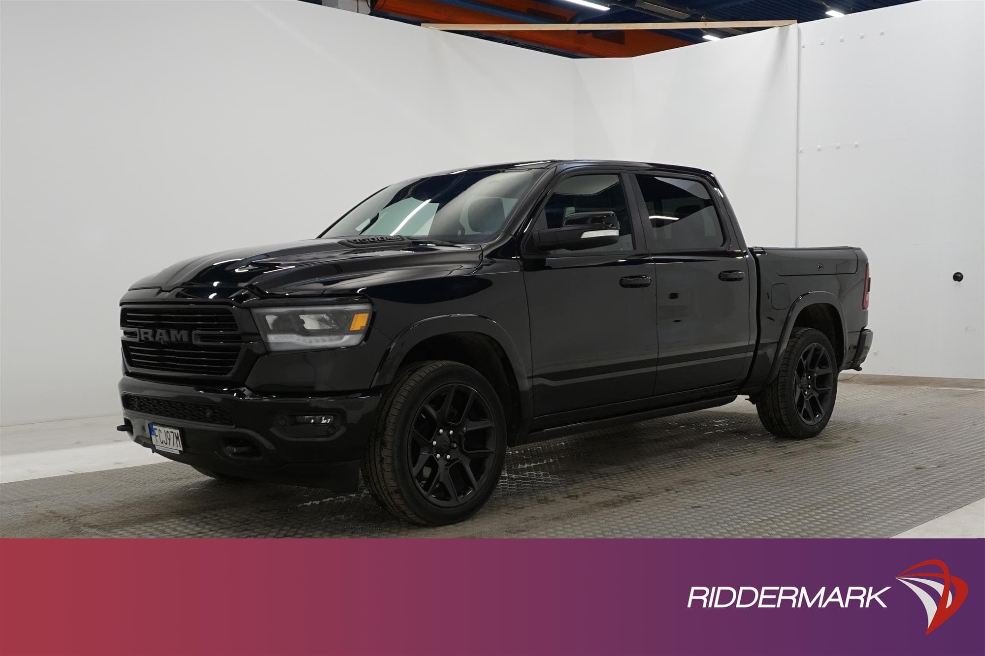 Dodge Ram Laramie Night 5.7 401hk Rambox Pano Drag Moms