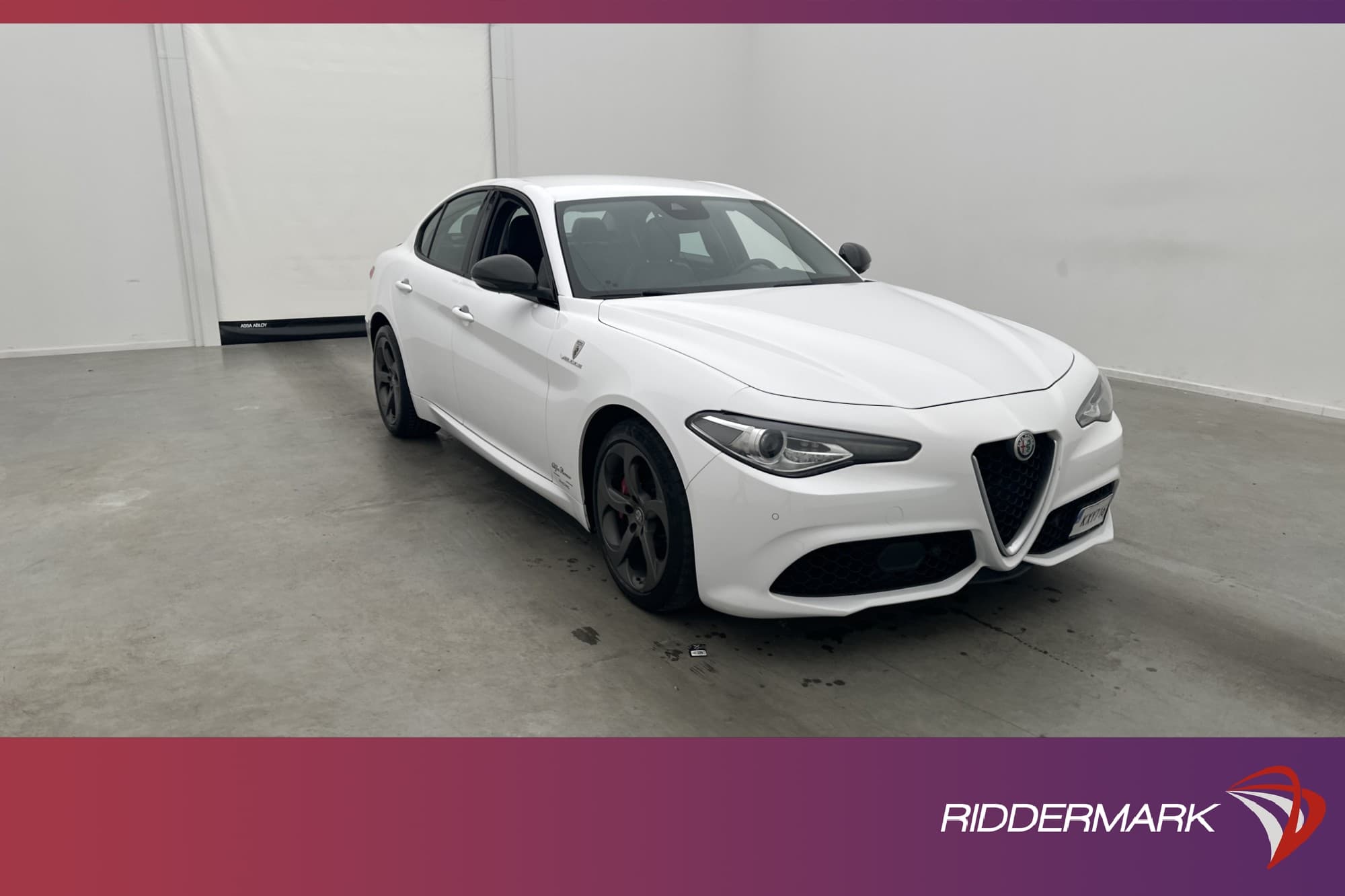 Alfa Romeo Giulia 2.0 Turbo Q4 280hk