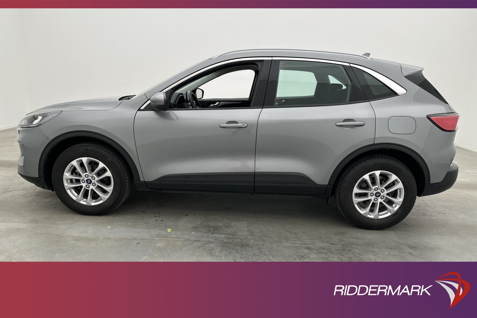 Ford Kuga Hybrid 190hk AWD