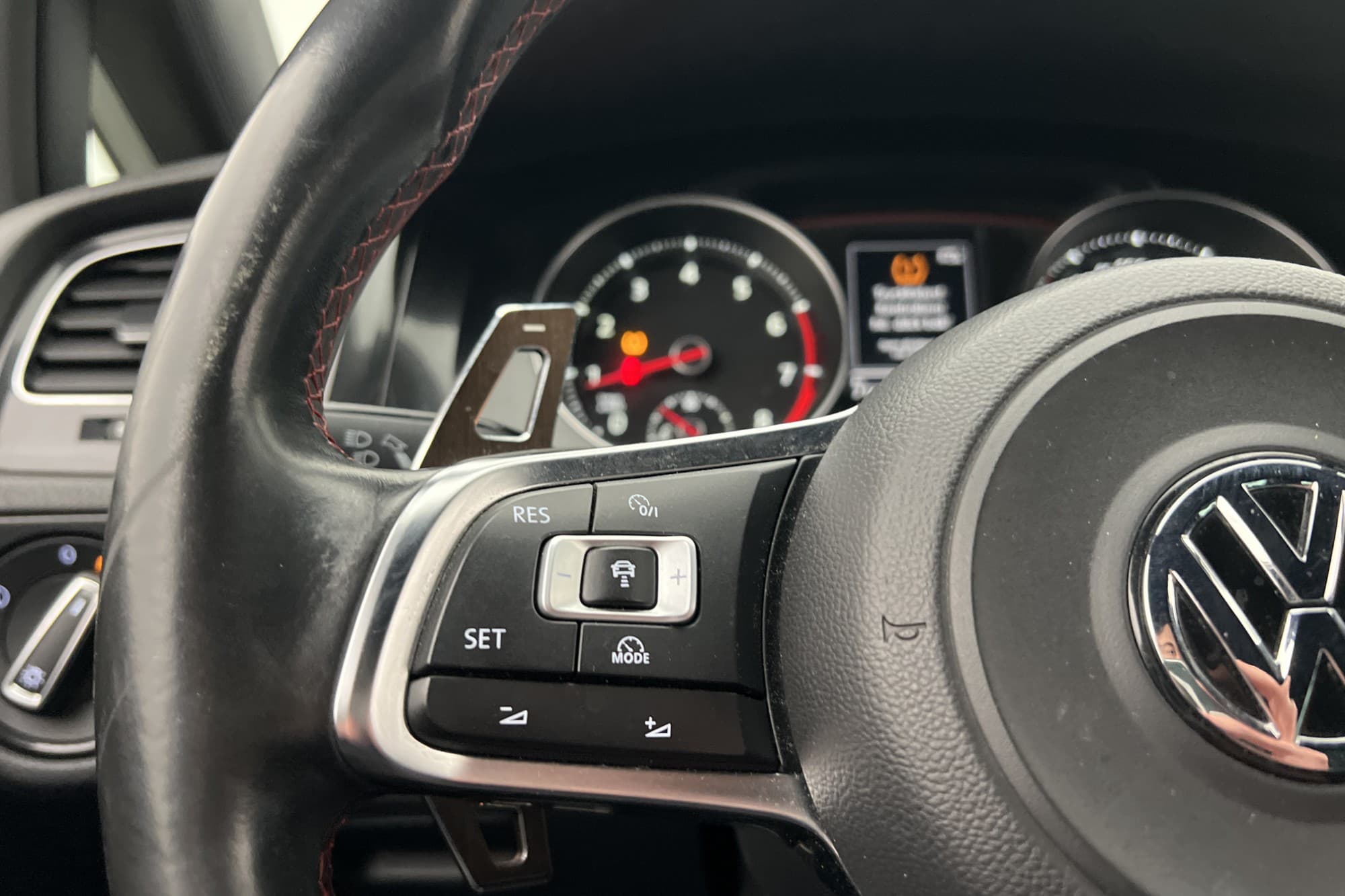 Volkswagen Golf GTI Performance 2.0 TSI DSG 230hk P-Sensor 