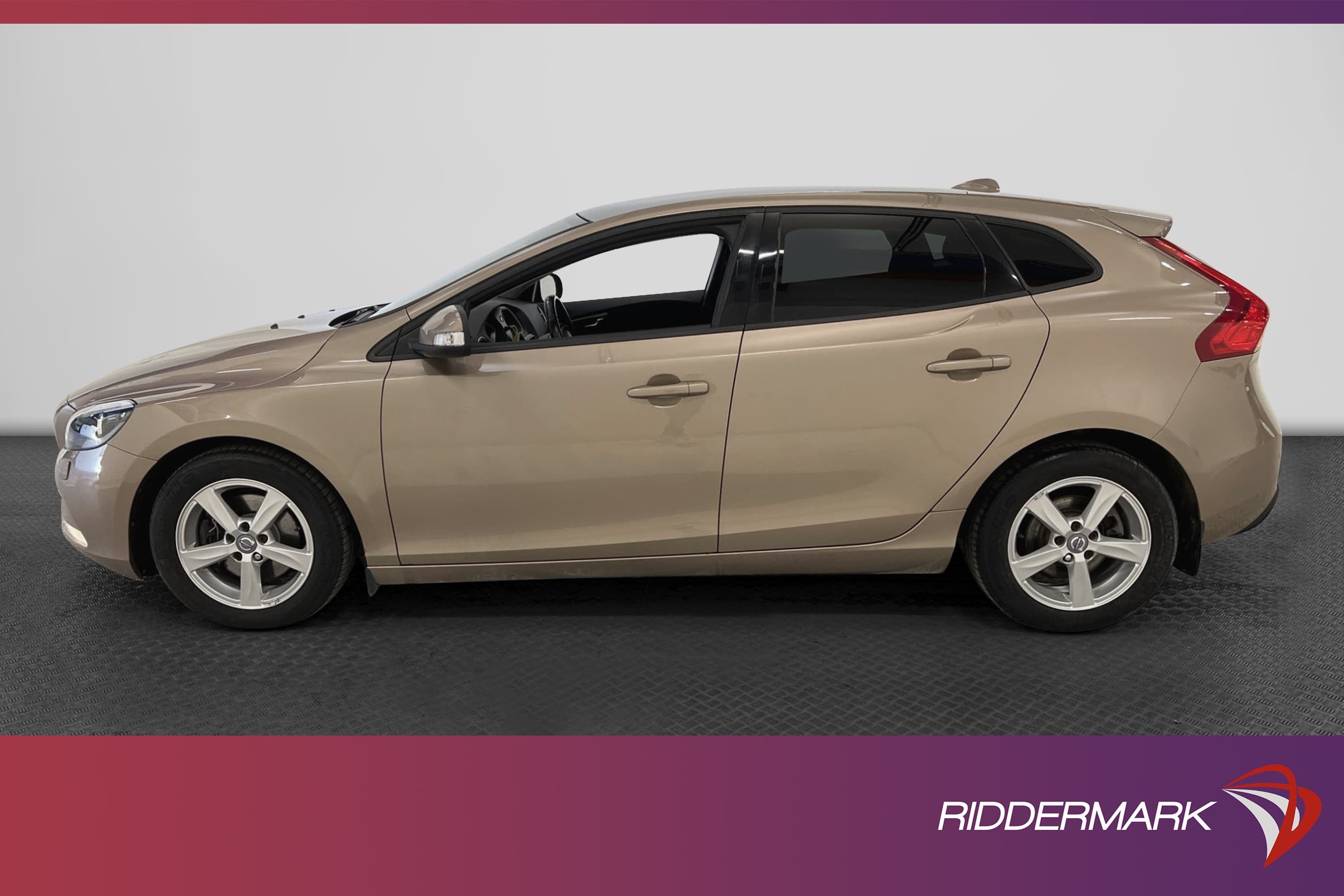 Volvo V40 T3 150hk