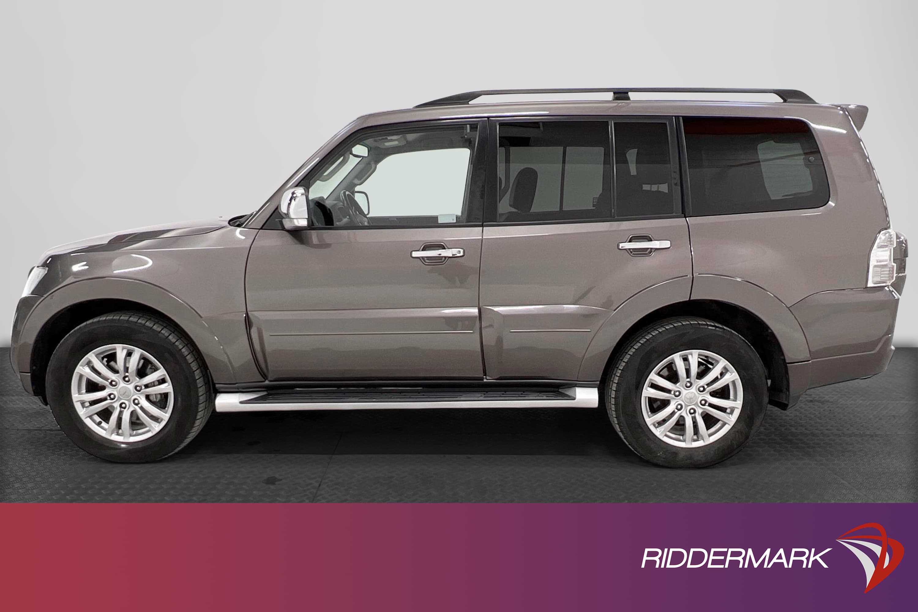 Mitsubishi Pajero 3.2 200hk AWD