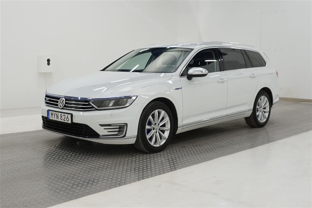 VW Passat 1.4 Plug-in 218hk B-kamera