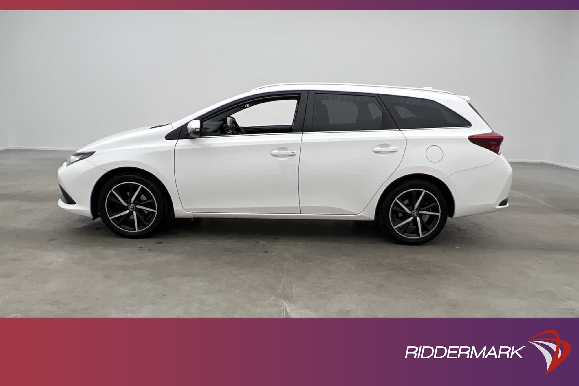 Toyota Auris Touring Sports 1.2 116hk Intense Edition Kamera