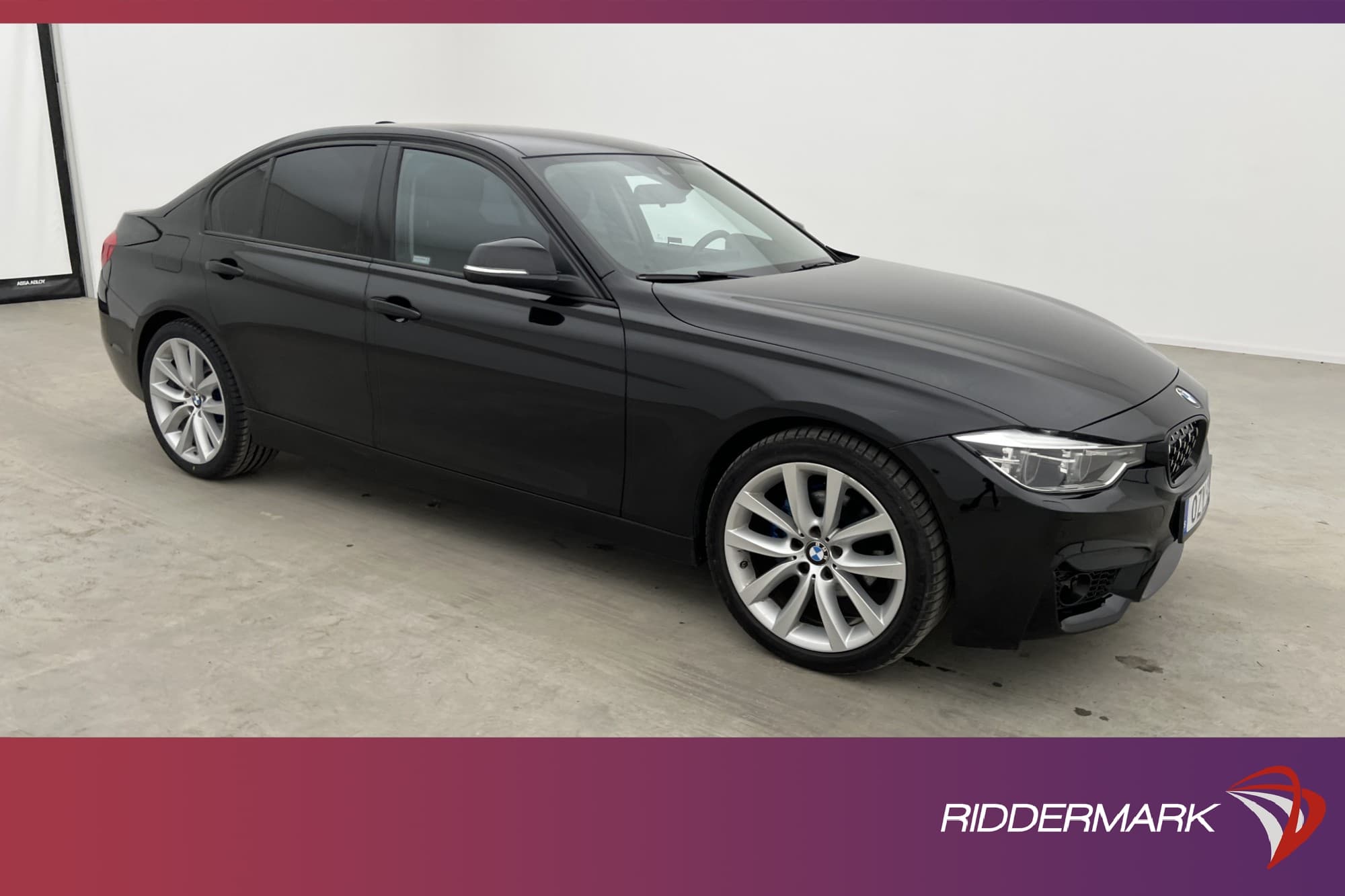BMW 330 e Sedan