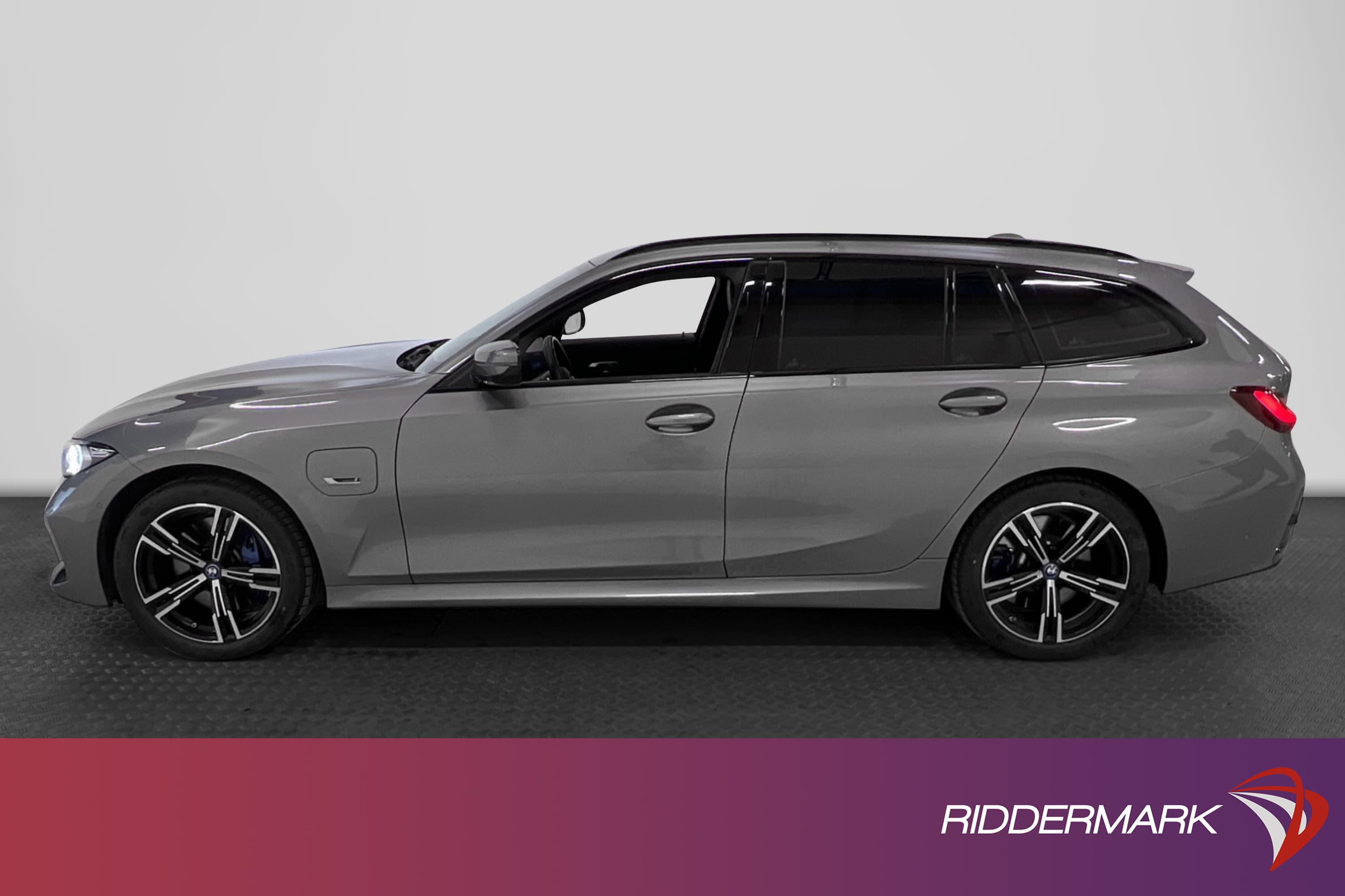 BMW 330e xDrive LCI 292hk