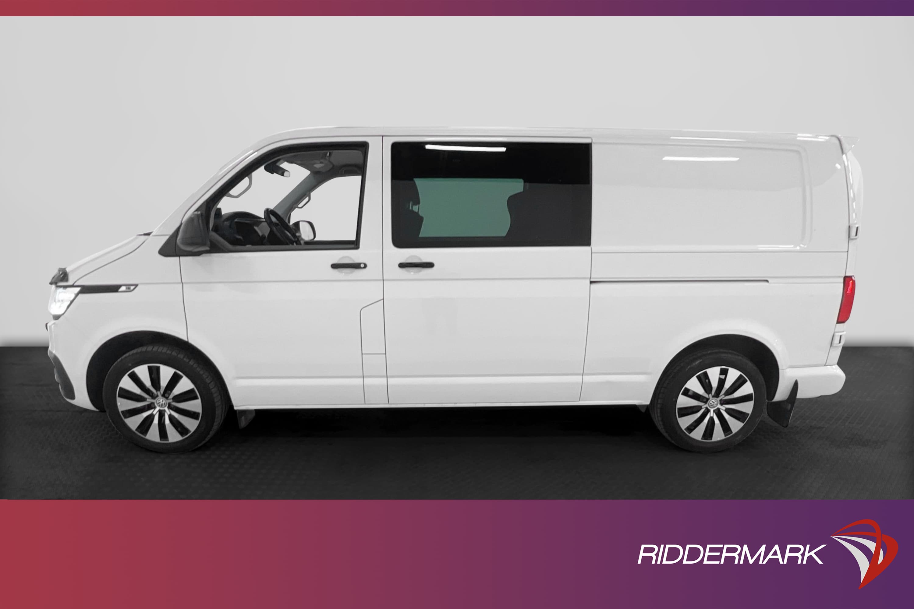 Volkswagen Transporter Kombi 199hk 4M Värmare Dragkrok Moms
