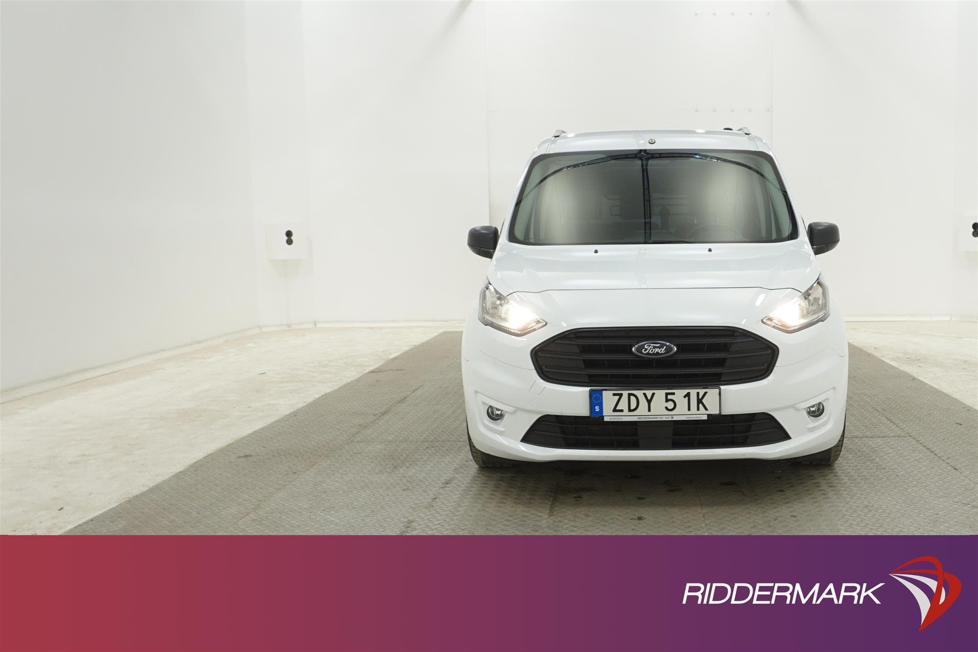 Ford Transit Connect Automat LWB Kamera Dragkrok Värmare