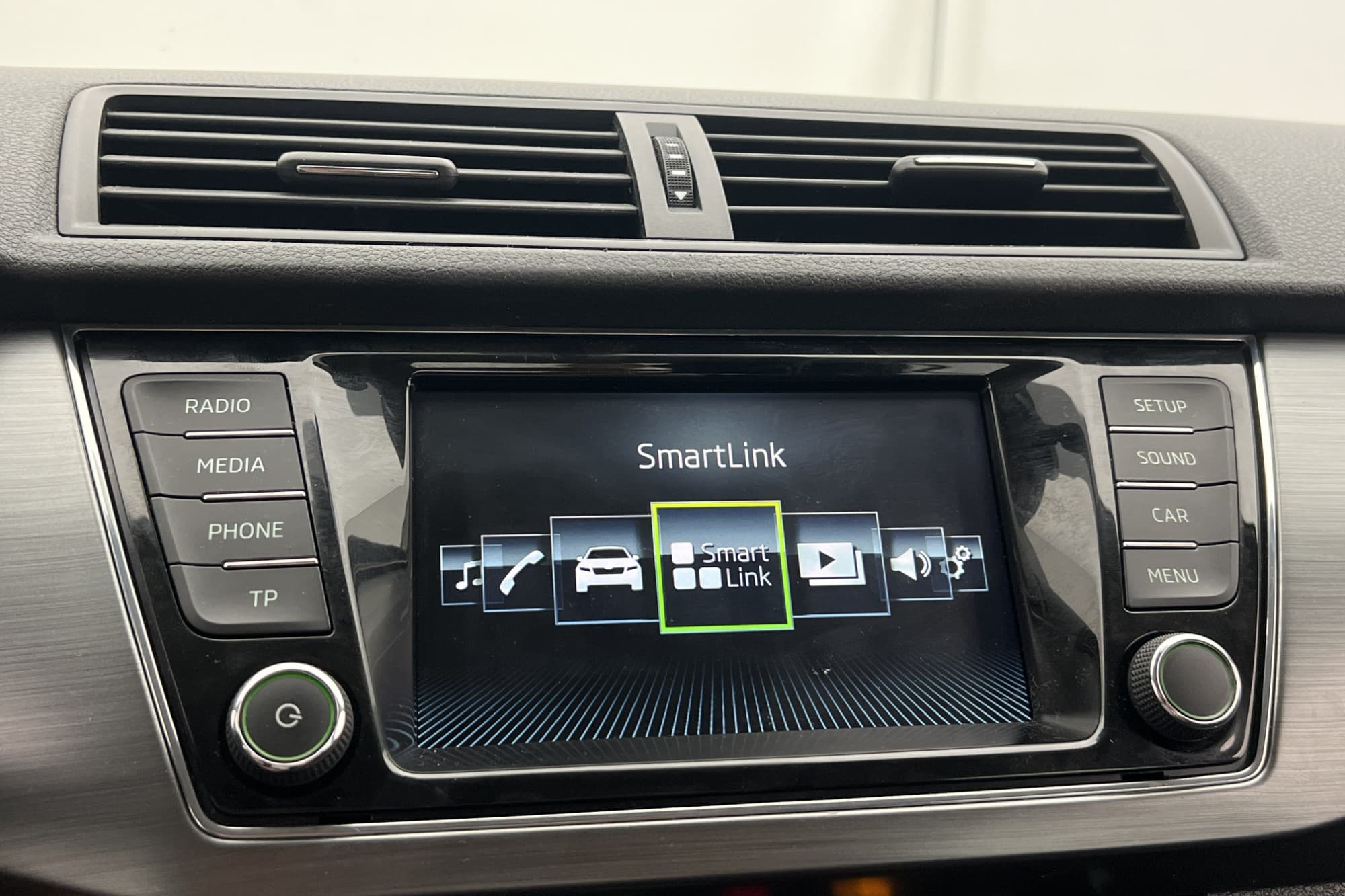 Skoda Fabia 1.0 TSI 110hk Sensorer CarPlay Keyless BT
