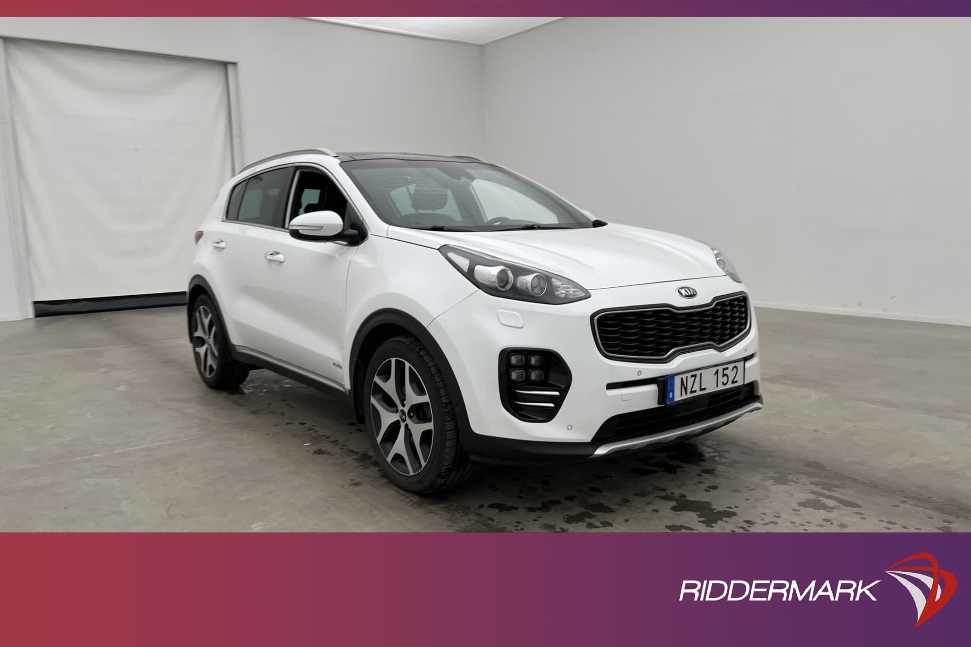 Kia Sportage AWD 185hk GT-Line Pano JBL B-kamera Skinn Drag