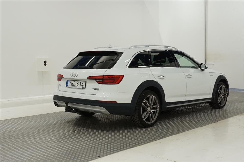Audi A4 Allroad 2.0 TDI Q 190hk Cockpit Navi Värmare Dragexteriör