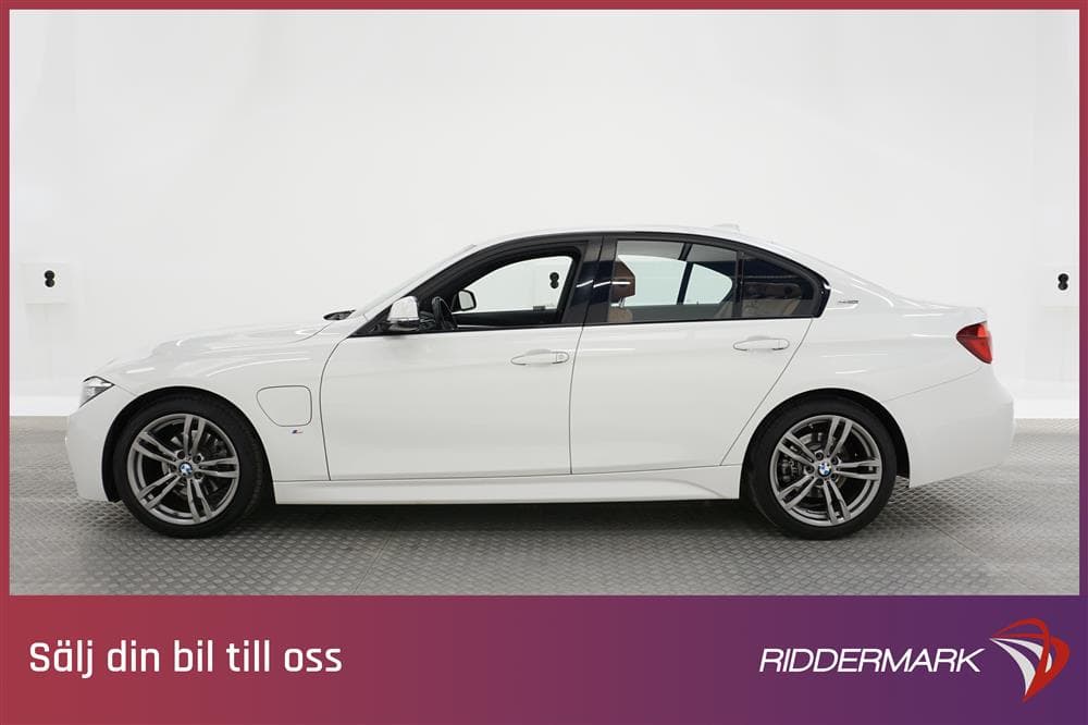 BMW 330e Sedan 252hk