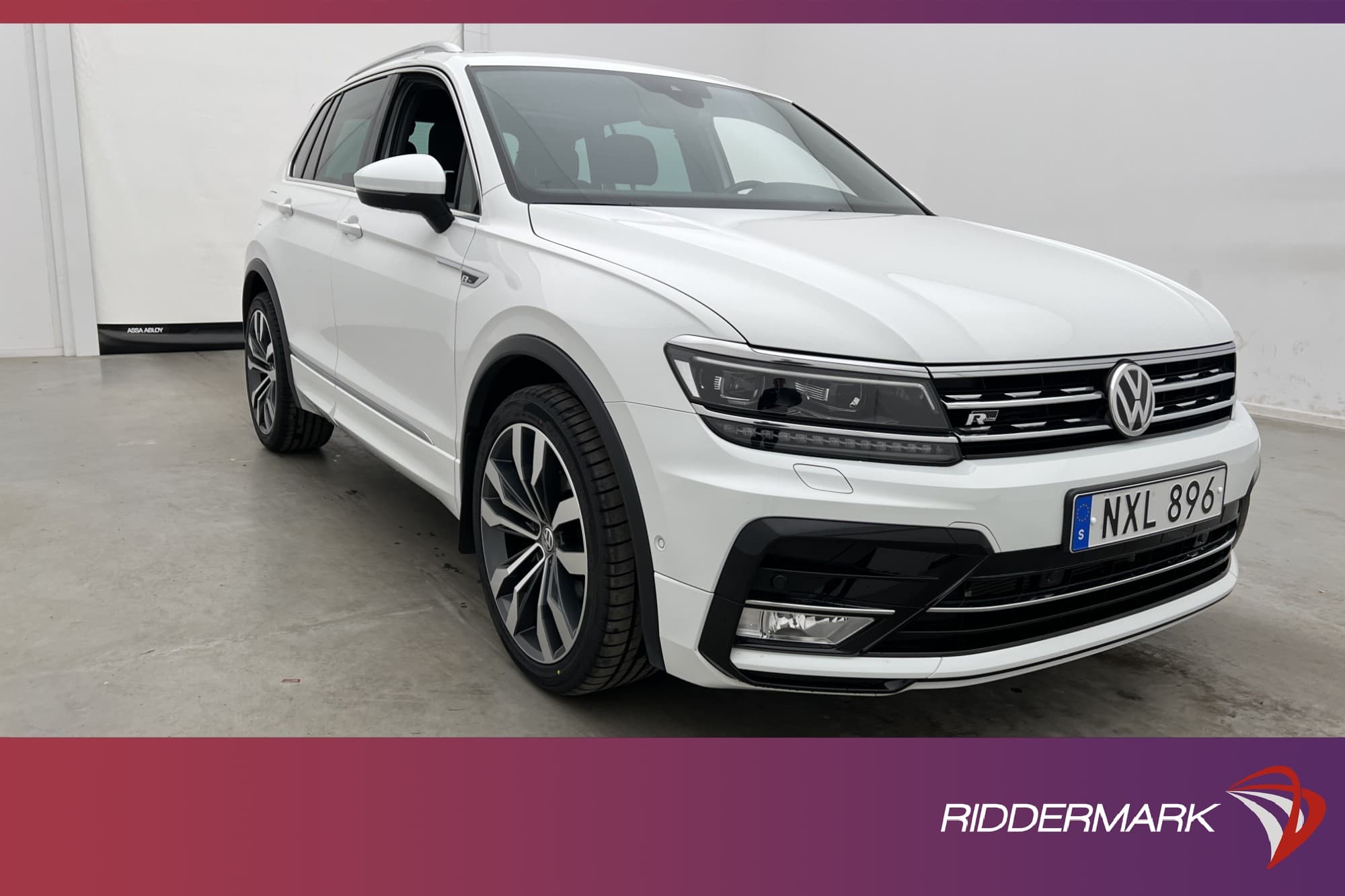 Volkswagen Tiguan TDI 4M R-Line Cockpit D-Värm Kamera Drag
