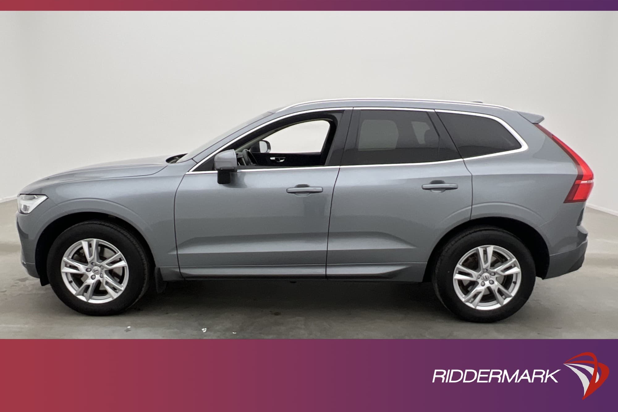 Volvo XC60 T5 250hk AWD Momentum Advanced